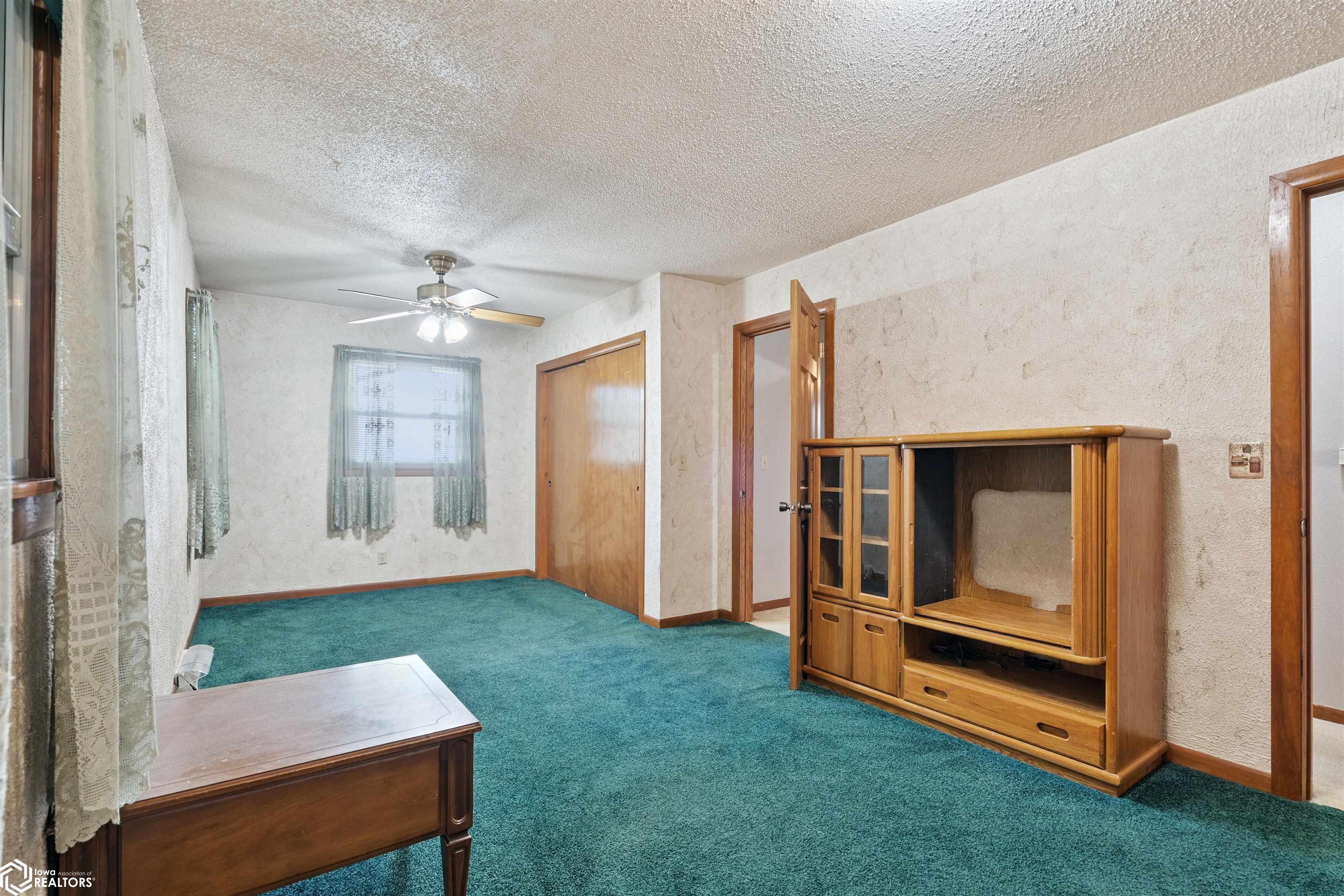 802 E Cedar Ln., Mount Pleasant, Iowa image 16