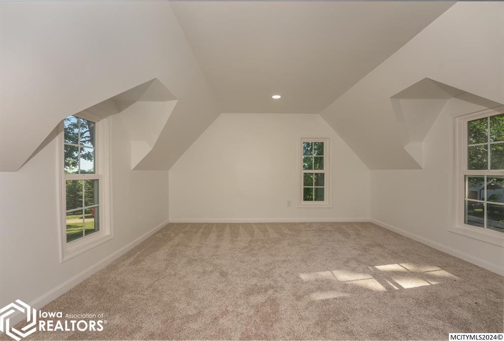 1320 S Lake Street, Lake Mills, Iowa image 3