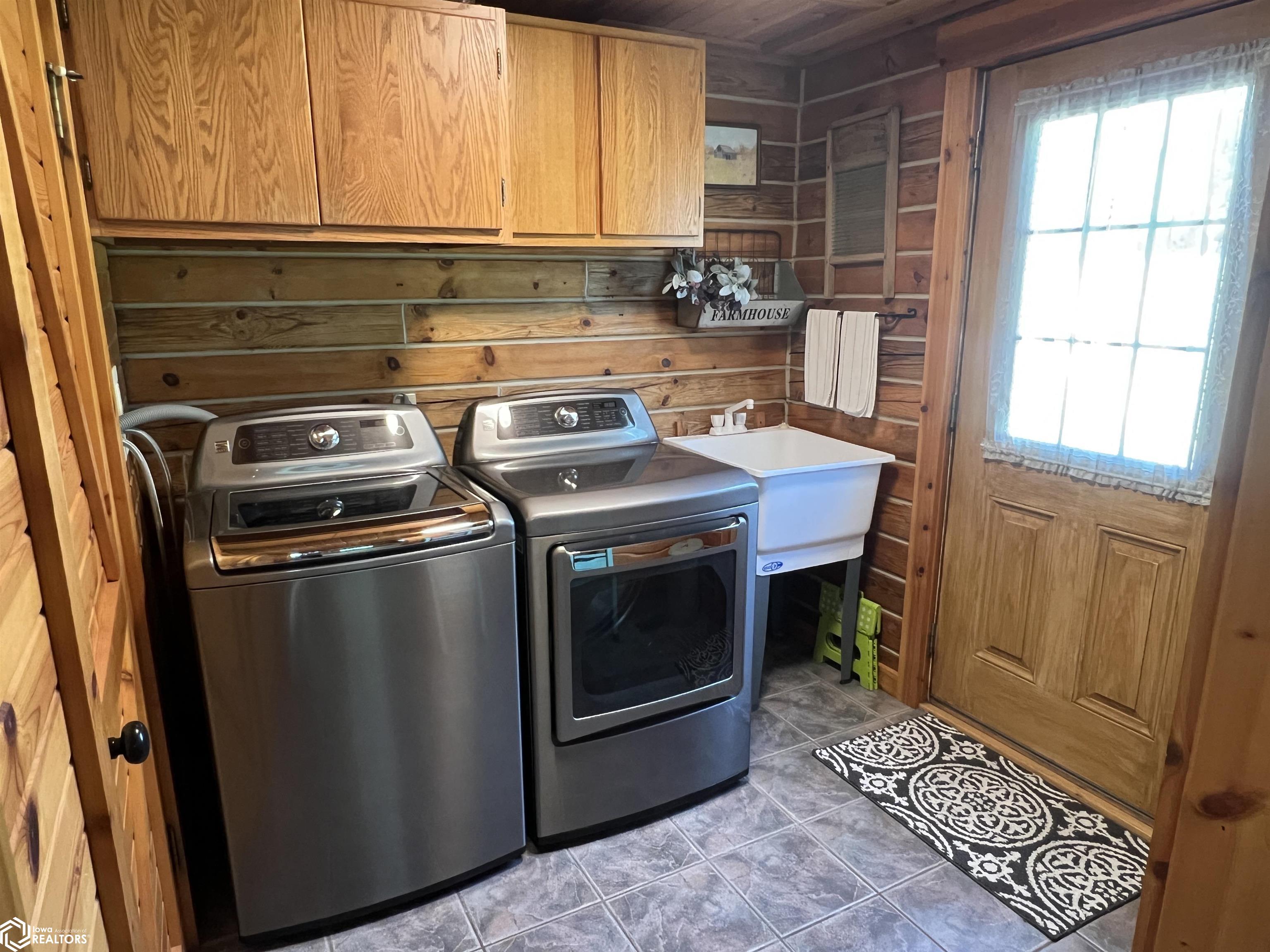 710 High Street, Eldon, Iowa image 19