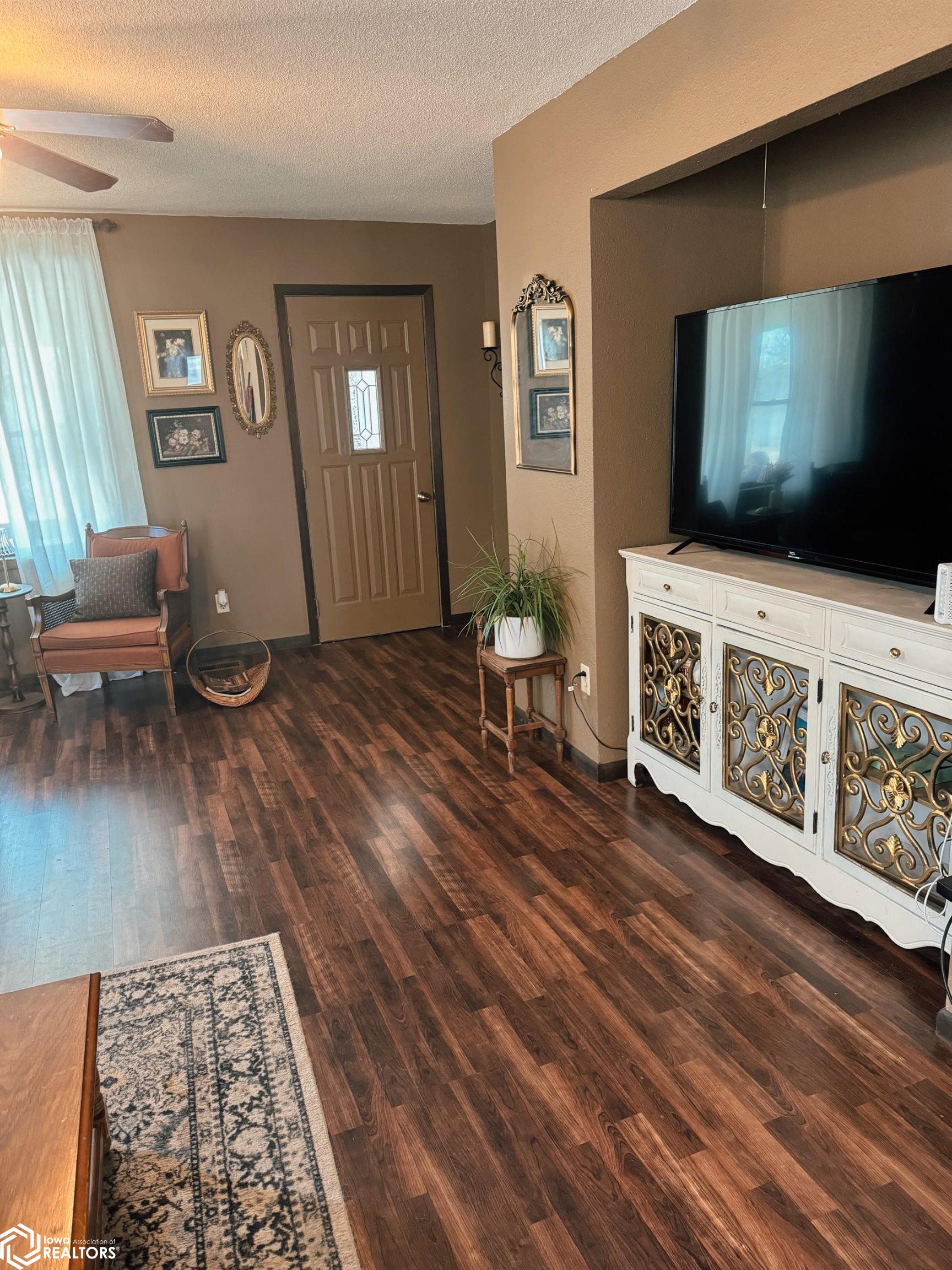 1731 Avenue J, Fort Madison, Iowa image 6