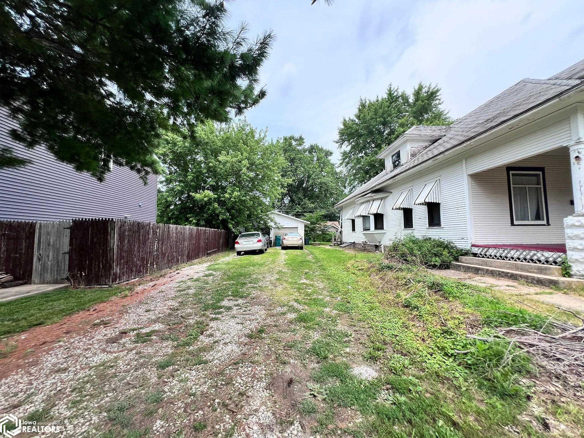405 E Mckinley Street, New London, Iowa image 3