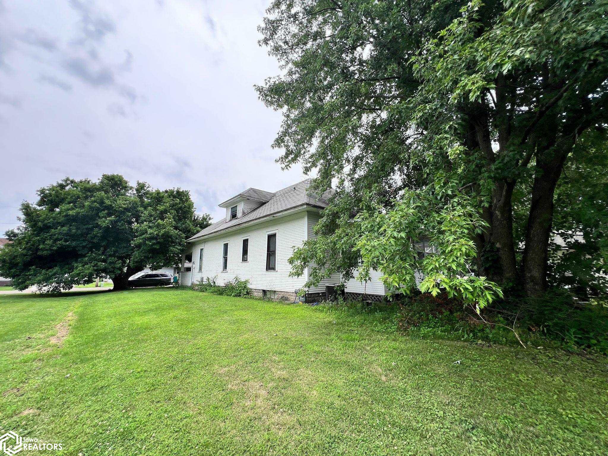 405 E Mckinley Street, New London, Iowa image 5