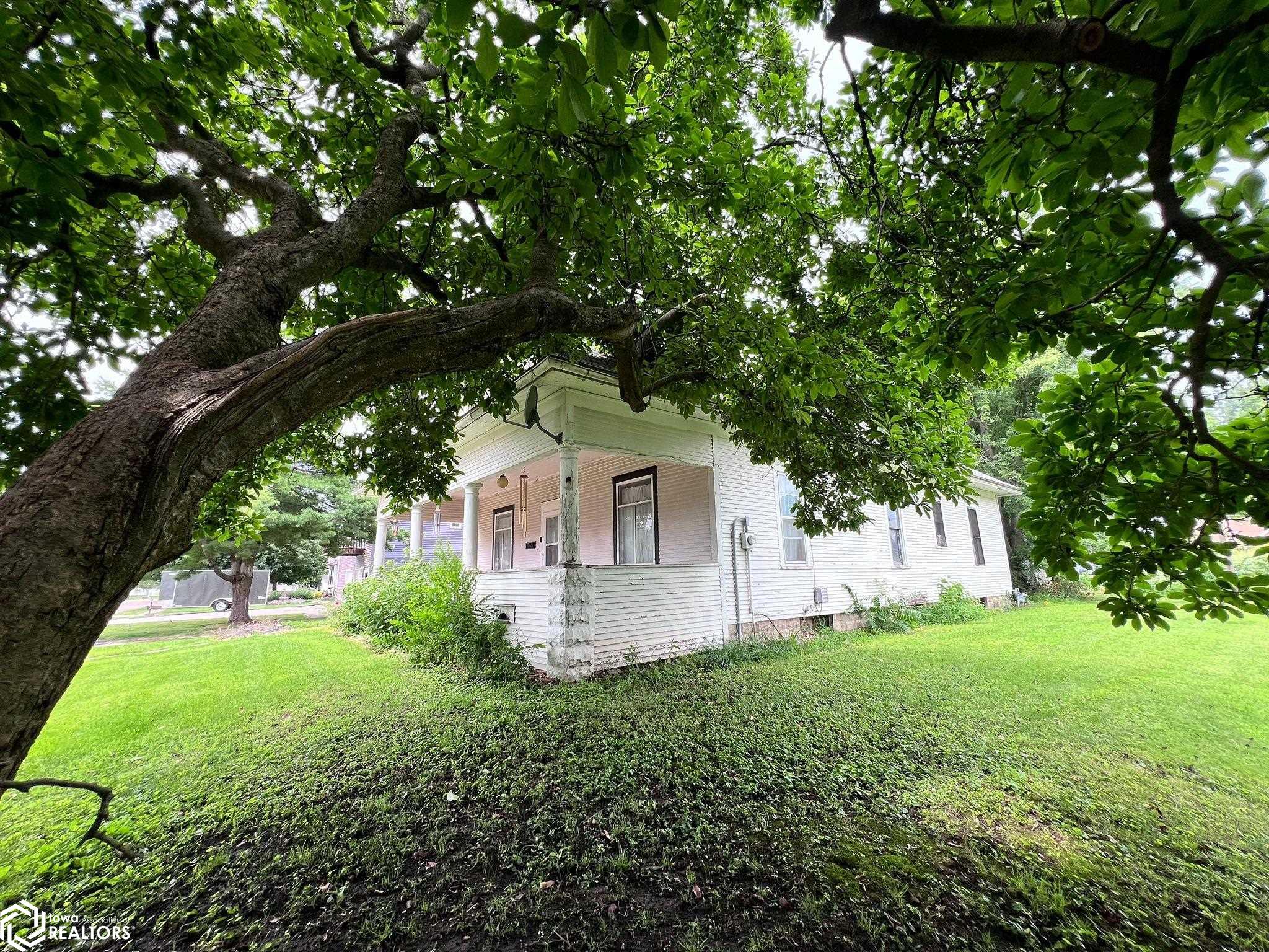 405 E Mckinley Street, New London, Iowa image 6