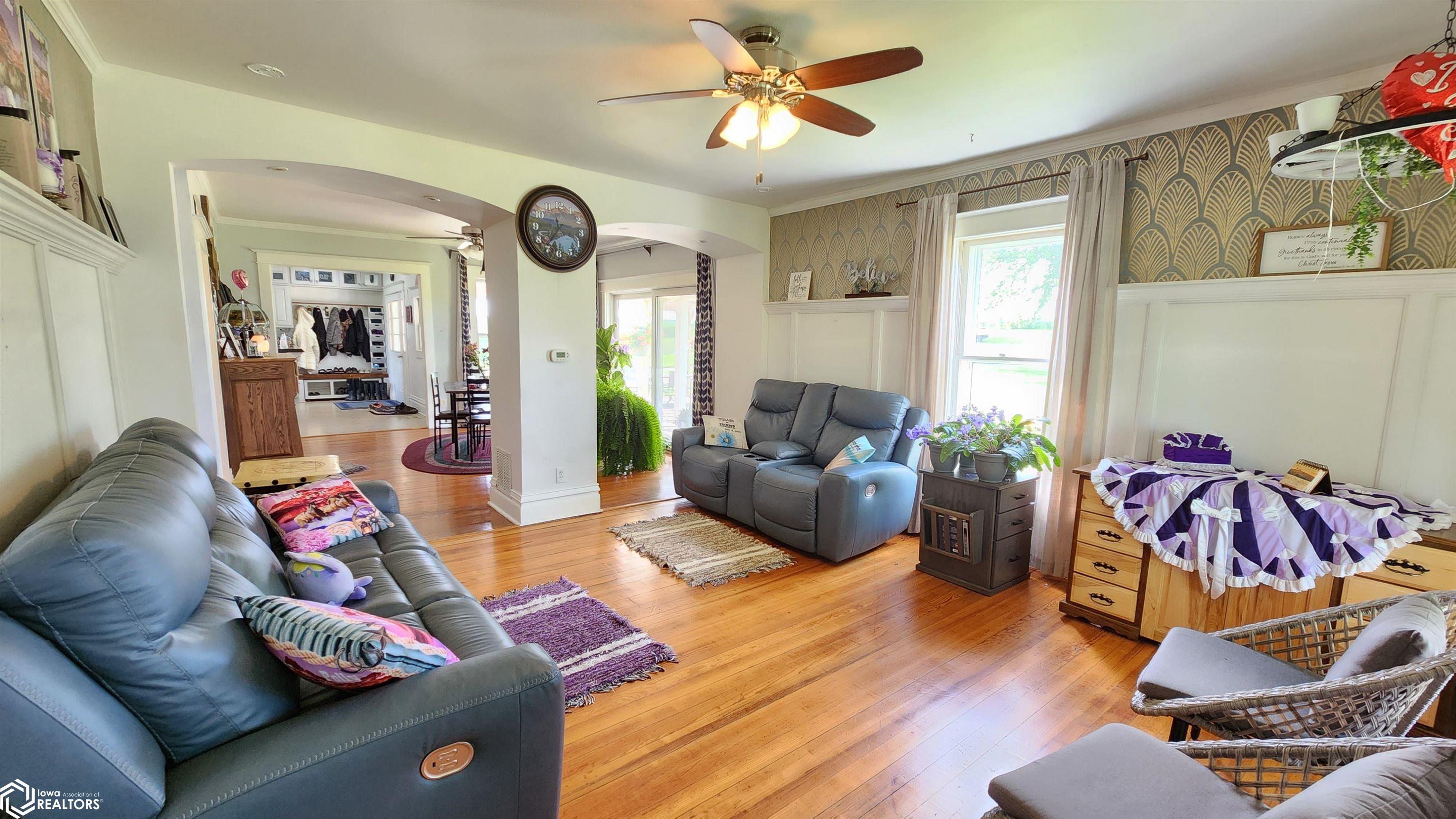 3445 Highway T47, Montour, Iowa image 13