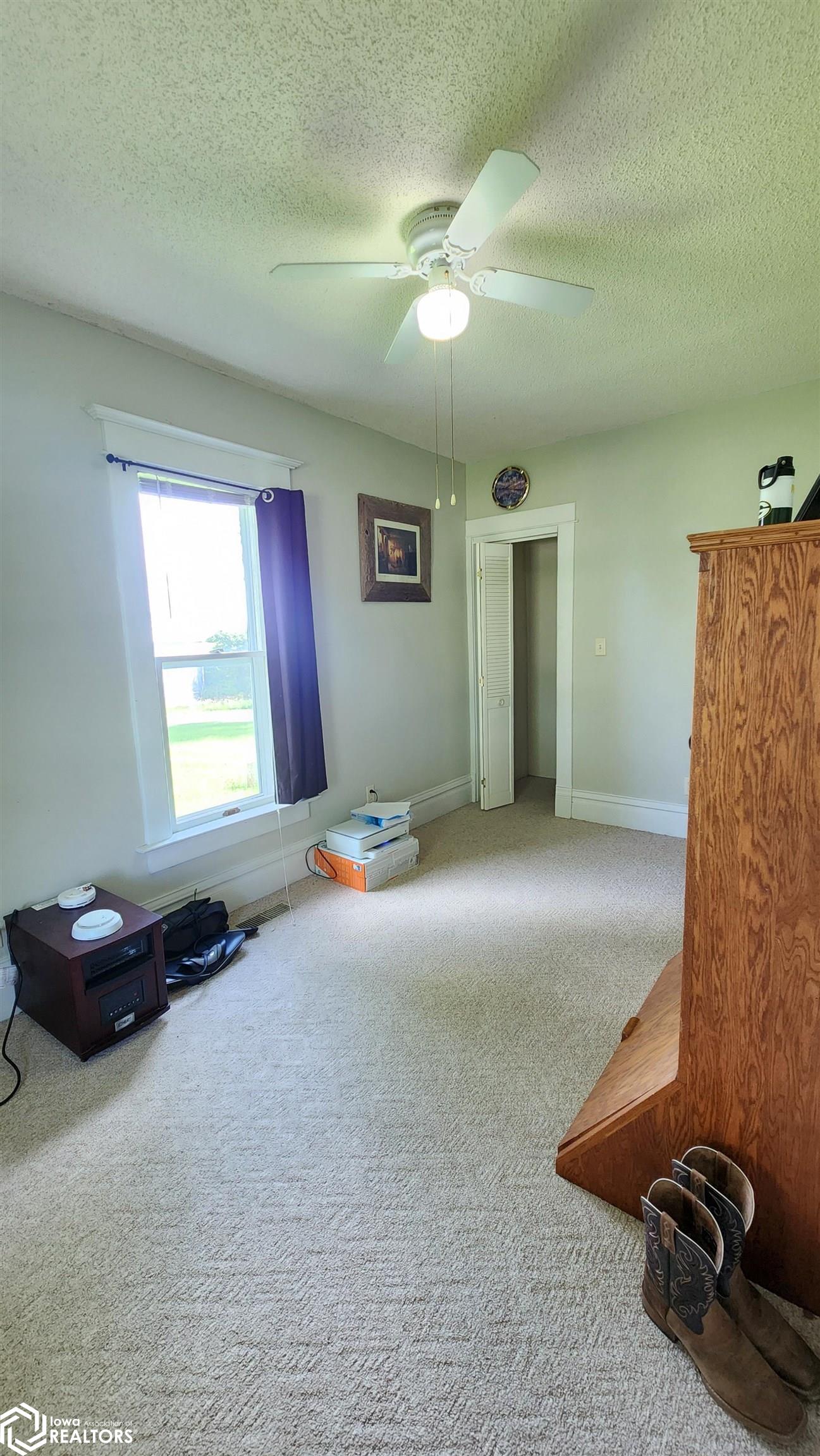 3445 Highway T47, Montour, Iowa image 14