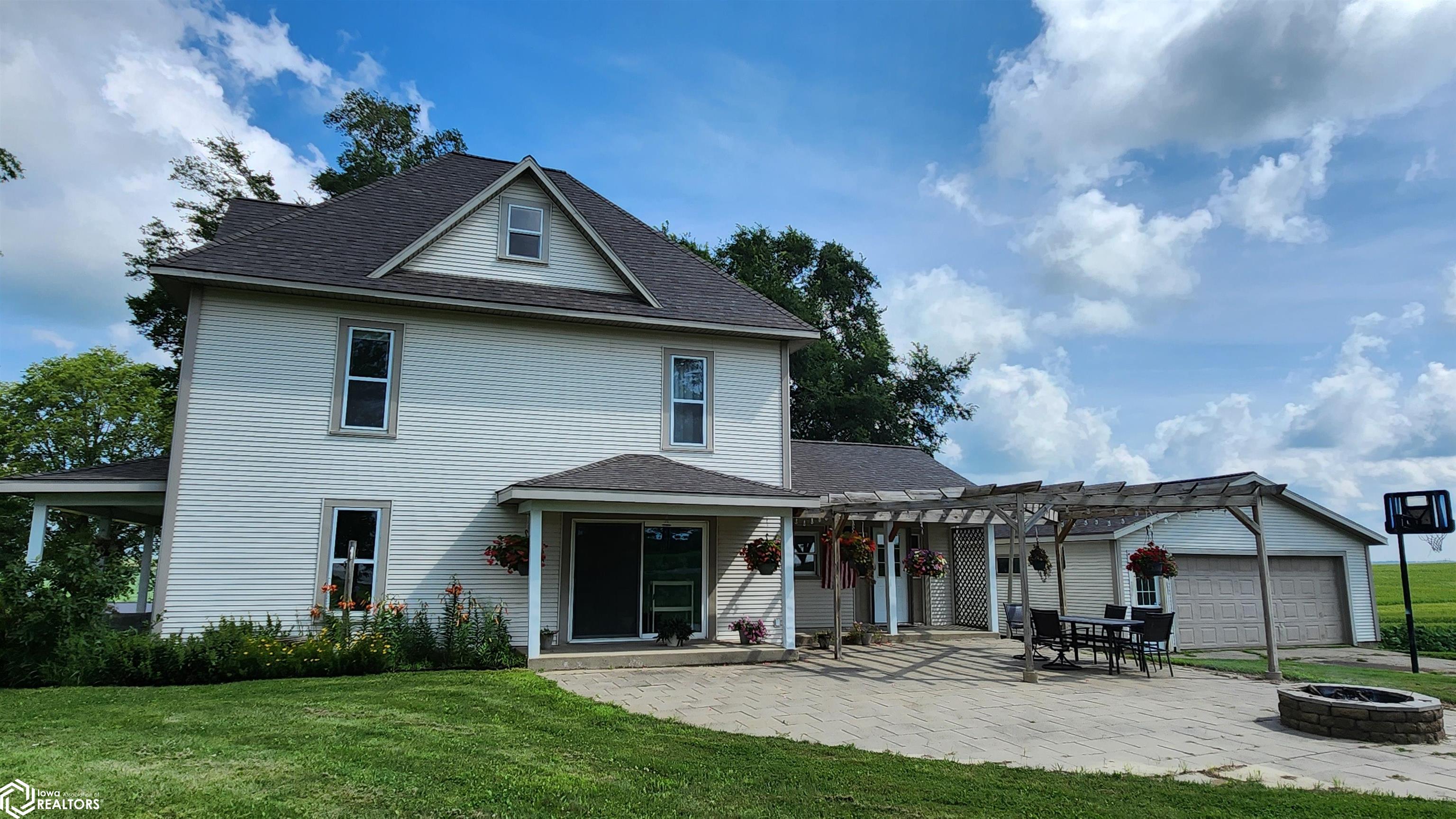 3445 Highway T47, Montour, Iowa image 5