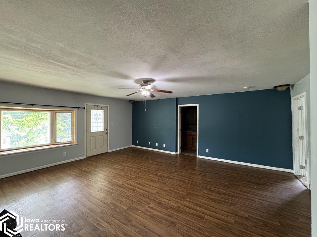 822 E Walden Street, Centerville, Iowa image 21