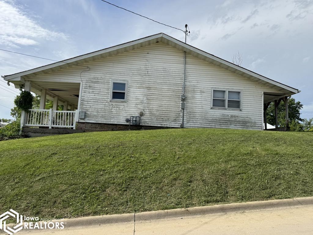 822 E Walden Street, Centerville, Iowa image 5