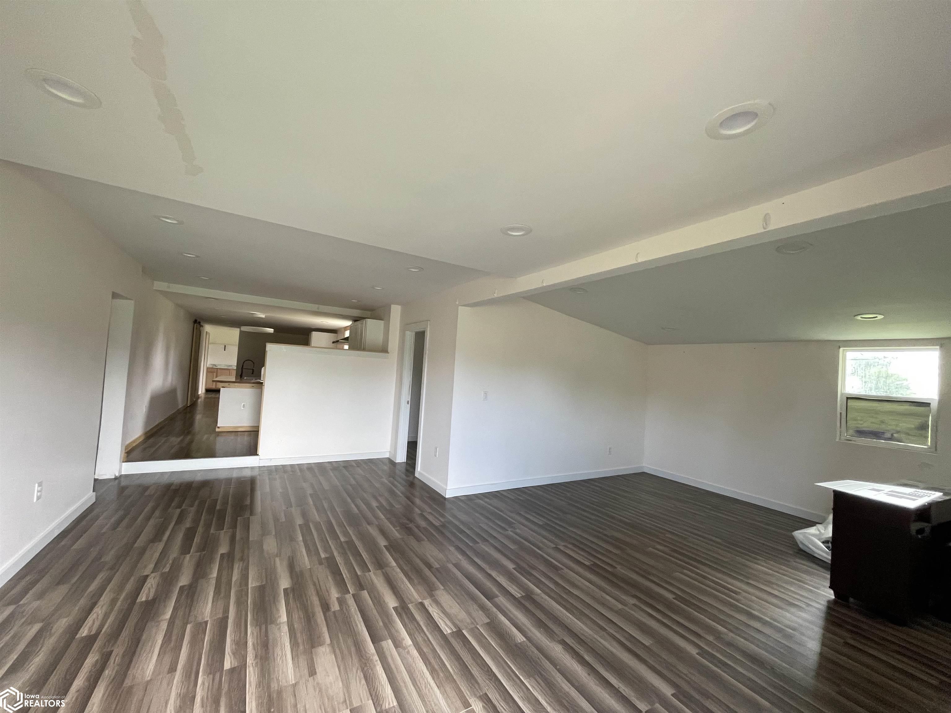 807 Prairie Avenue, Essex, Iowa image 3