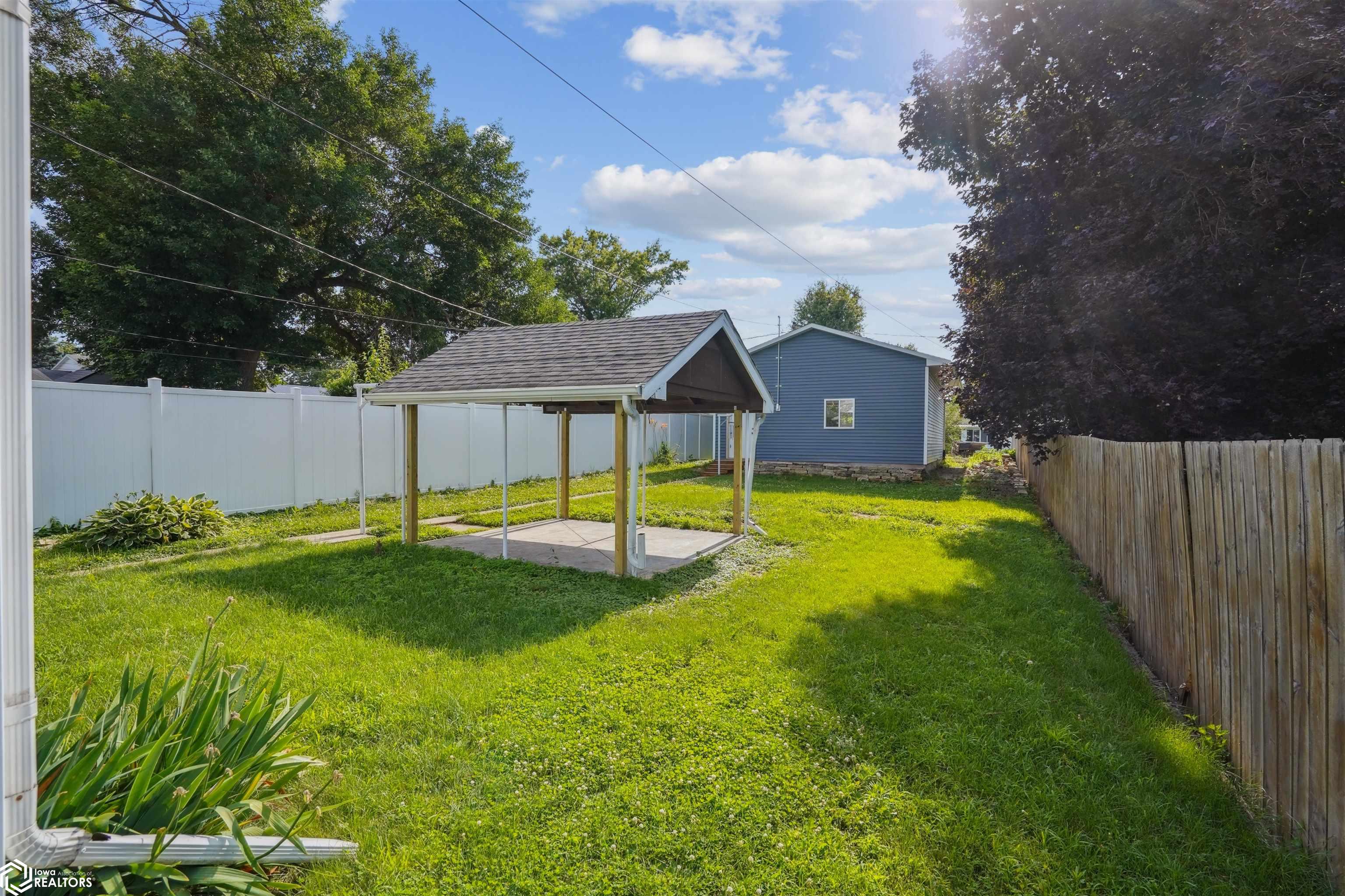 927 S 9th Ave, Marshalltown, Iowa image 17