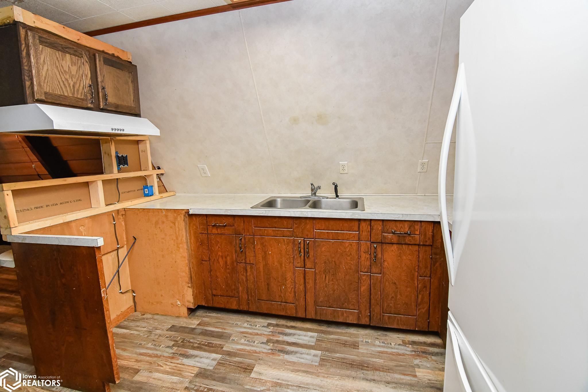 503 Butler Street, Melbourne, Iowa image 12