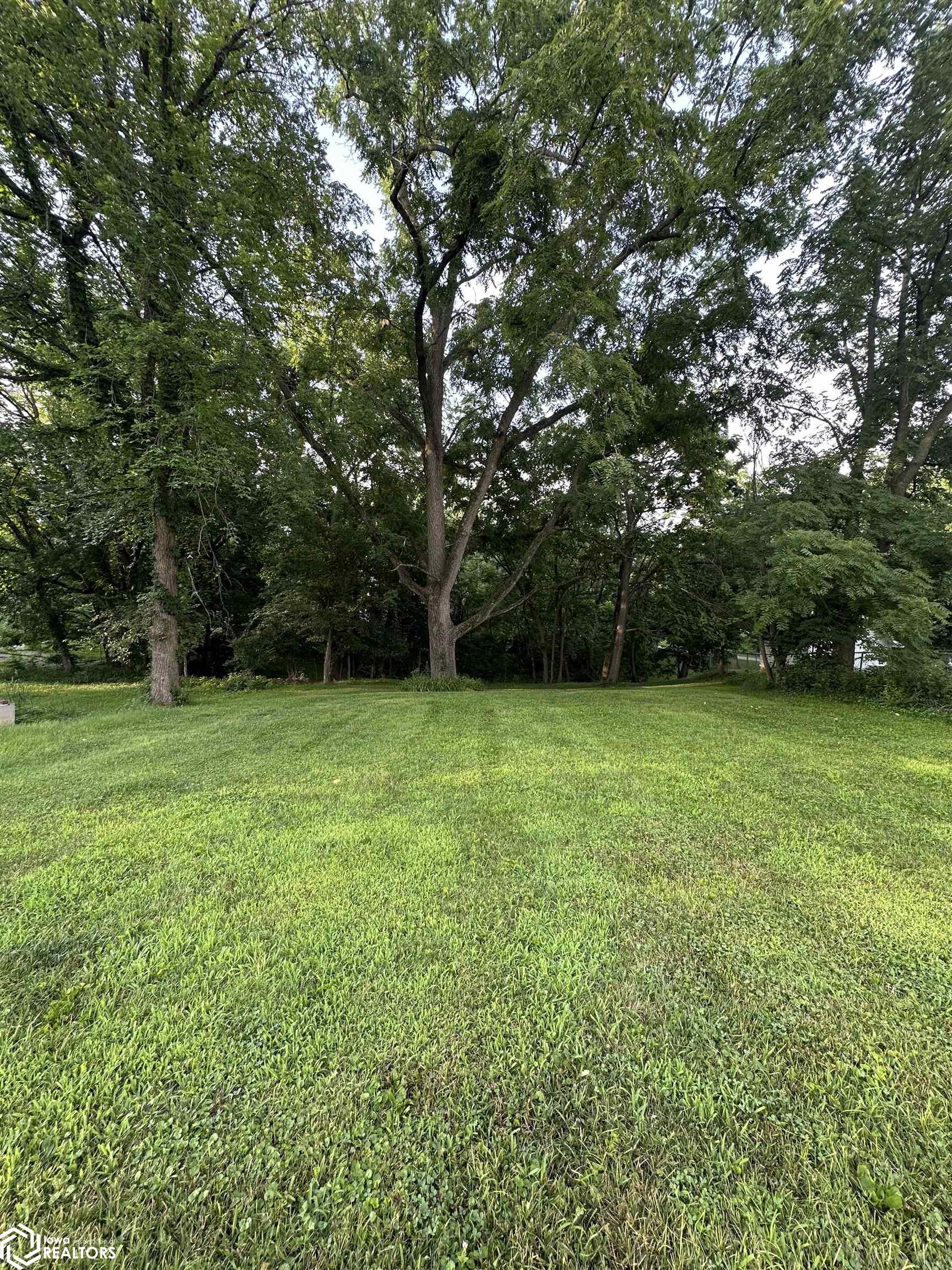 210 W Woodland Avenue, Ottumwa, Iowa image 5