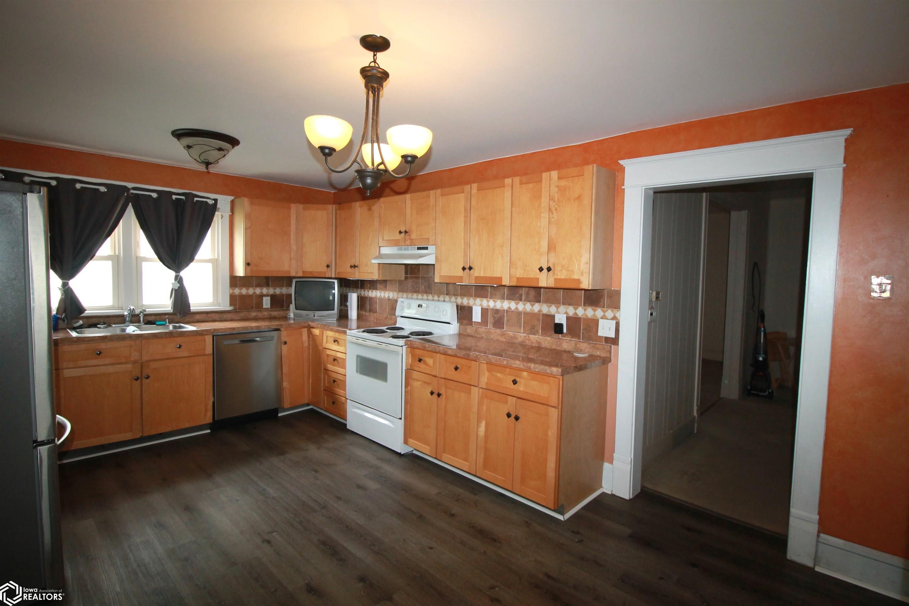521 N 12th Street, Clarinda, Iowa image 10
