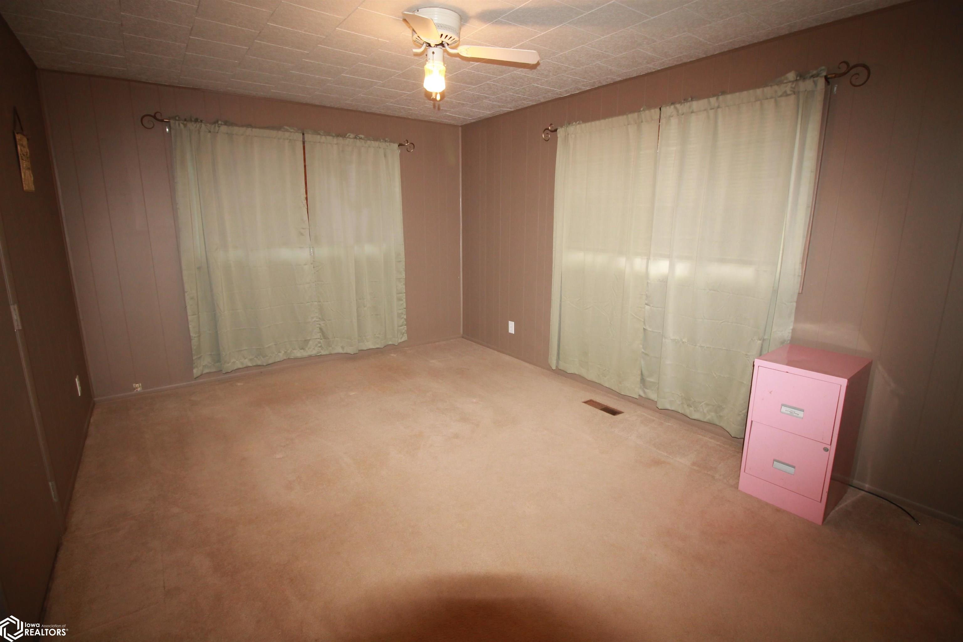 521 N 12th Street, Clarinda, Iowa image 14