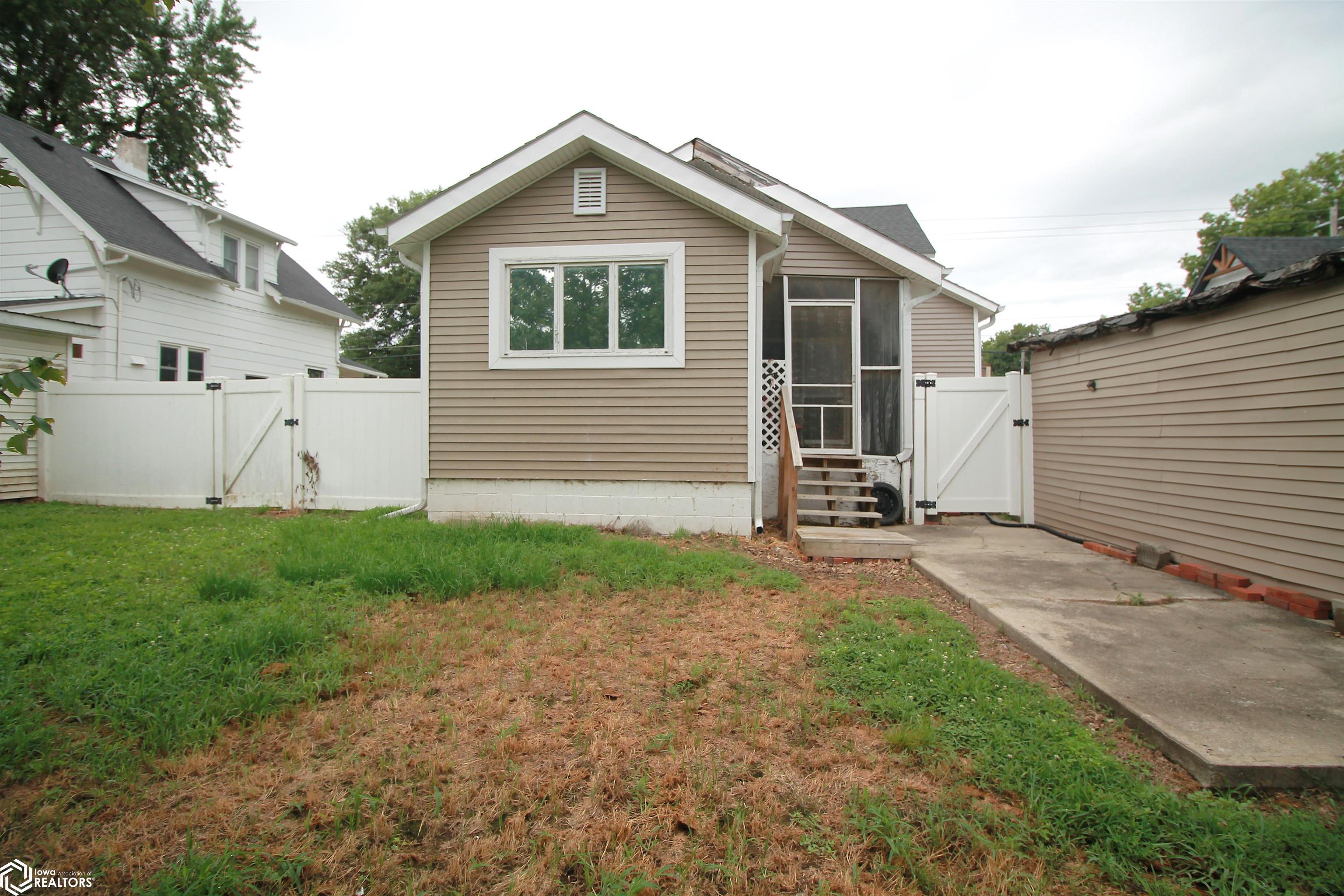 521 N 12th Street, Clarinda, Iowa image 36