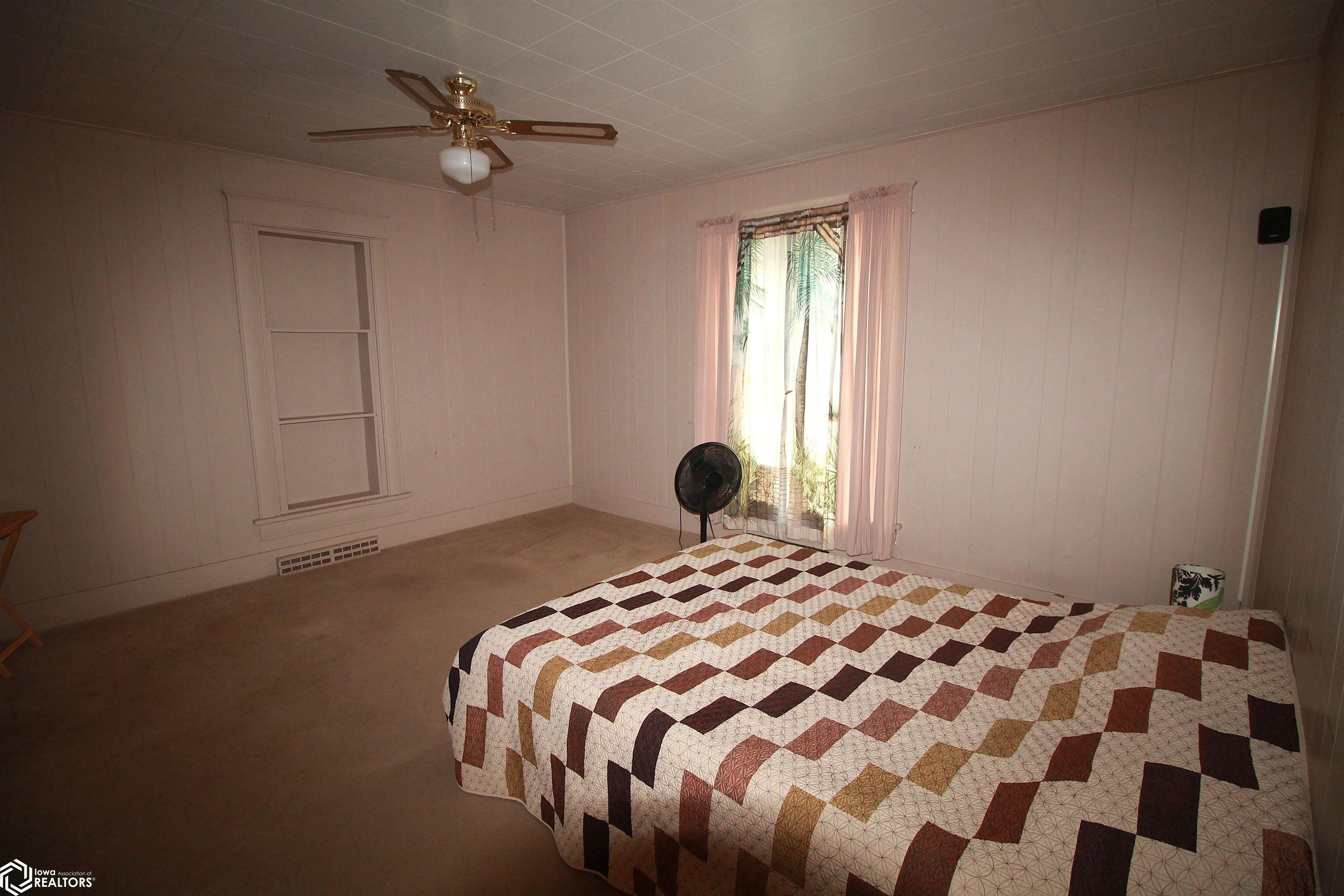 521 N 12th Street, Clarinda, Iowa image 7