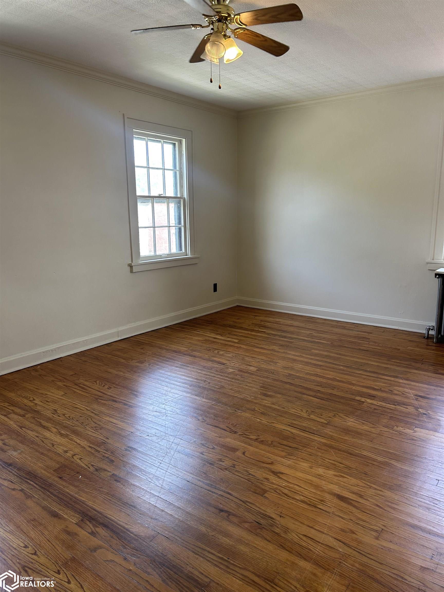 628 Avenue F, Fort Madison, Iowa image 11