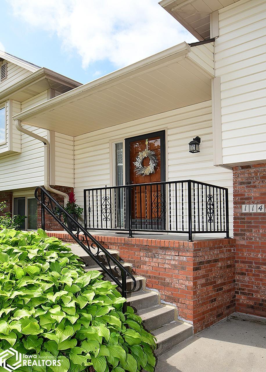 114 Antioch Drive, Council Bluffs, Iowa image 2