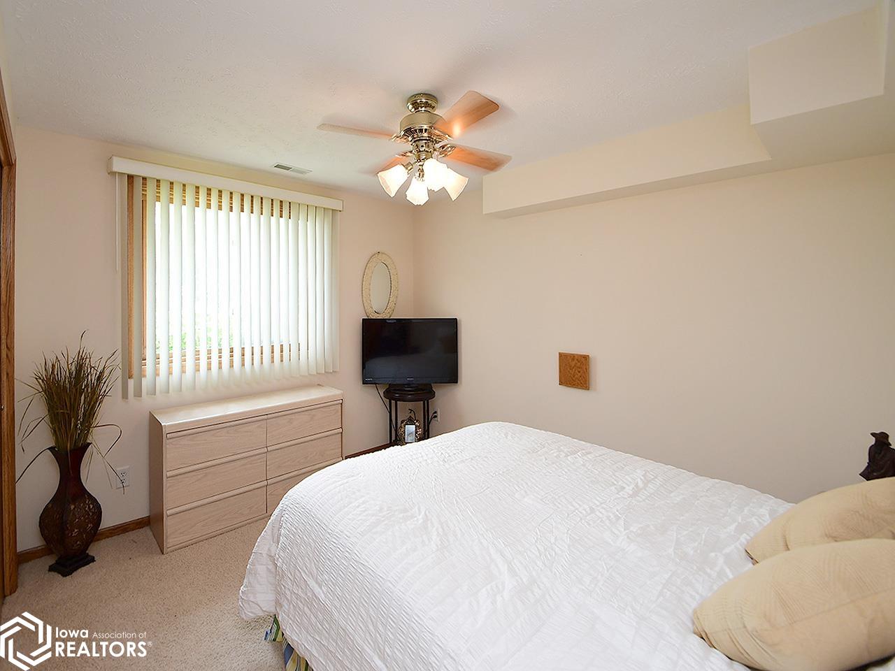 114 Antioch Drive, Council Bluffs, Iowa image 15