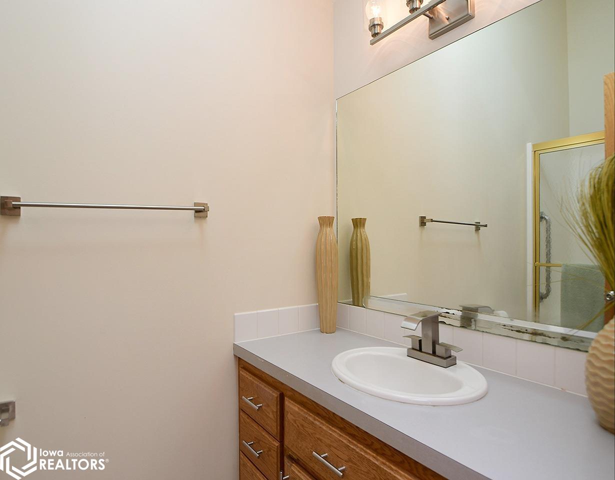 114 Antioch Drive, Council Bluffs, Iowa image 8