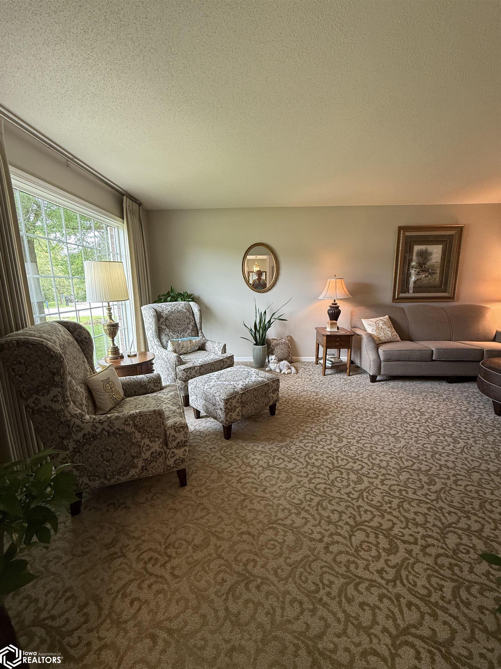 3359 Country Club Lane, Fort Madison, Iowa image 4