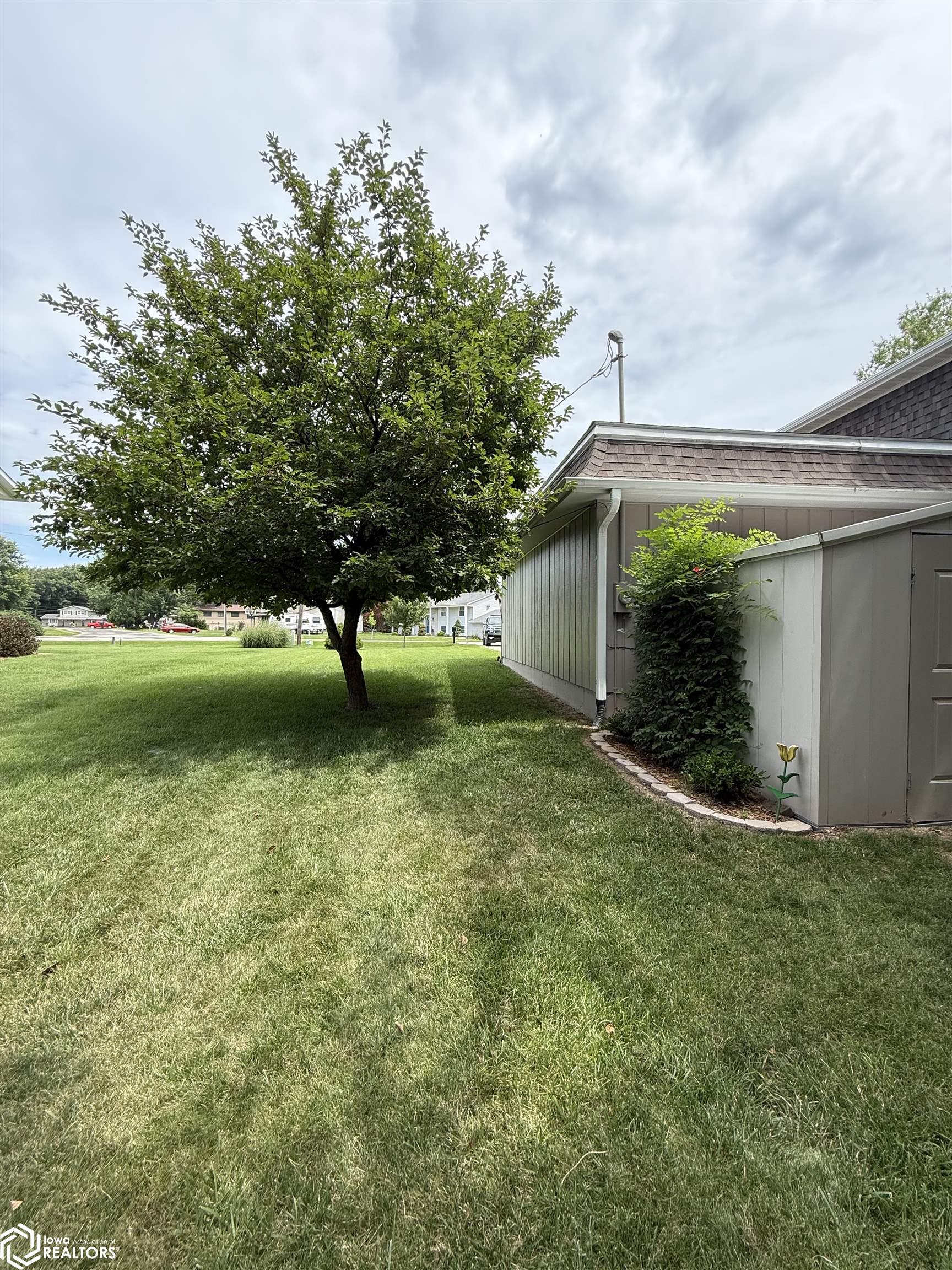 3359 Country Club Lane, Fort Madison, Iowa image 45
