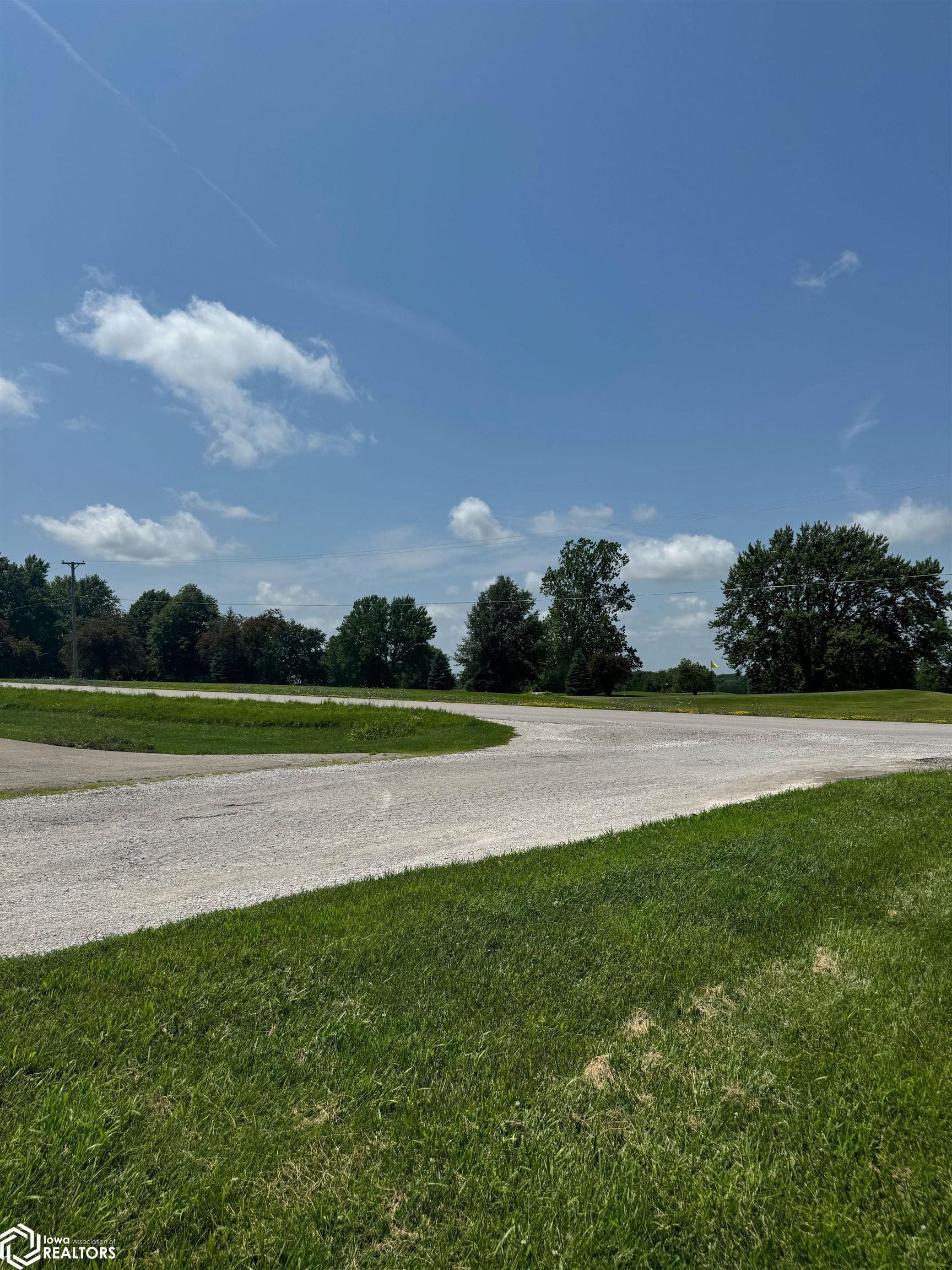 Golf Ridge Drive, Lamoni, Iowa image 3