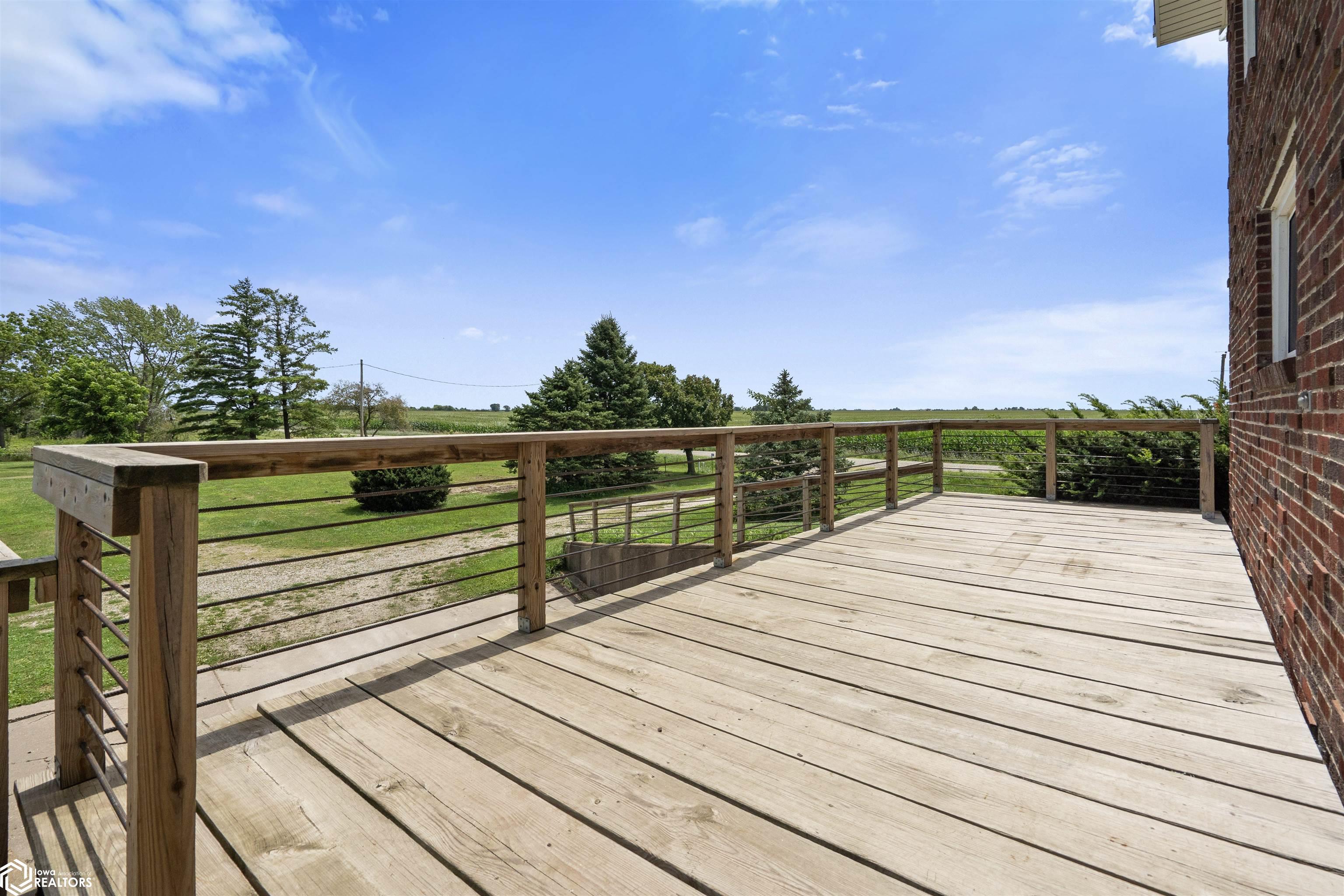 2411 160th Street, Mount Union, Iowa image 2