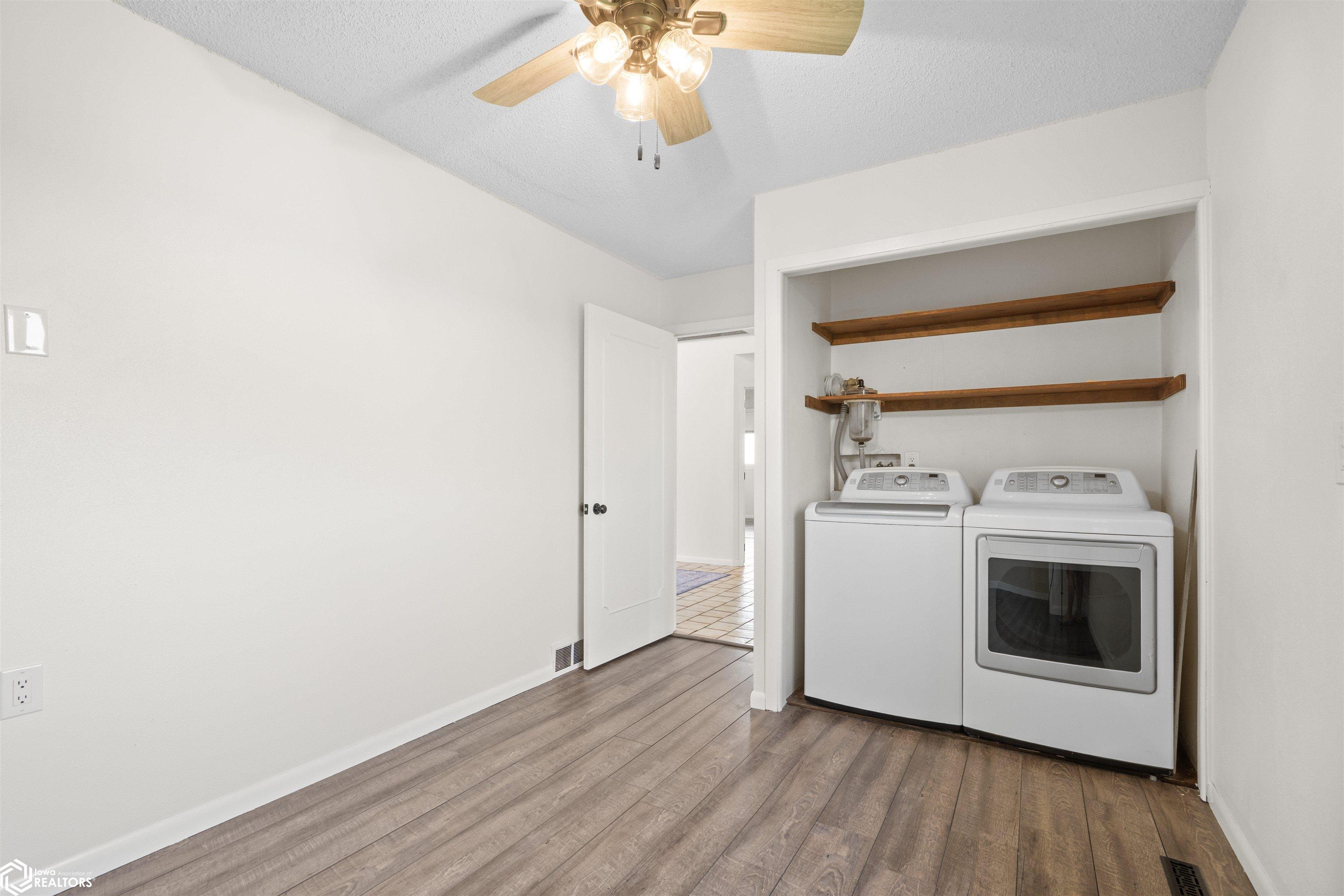 2411 160th Street, Mount Union, Iowa image 13