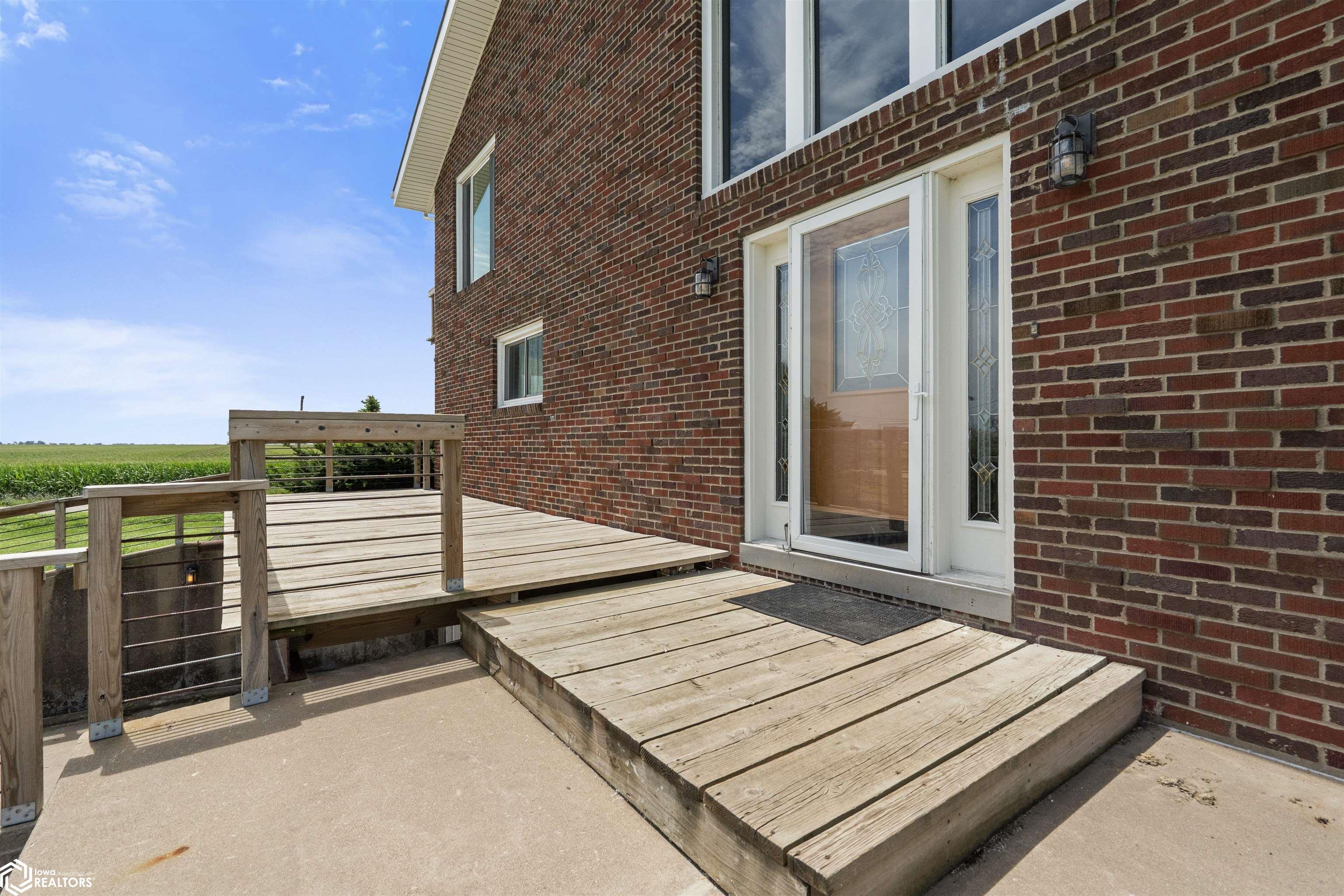 2411 160th Street, Mount Union, Iowa image 3