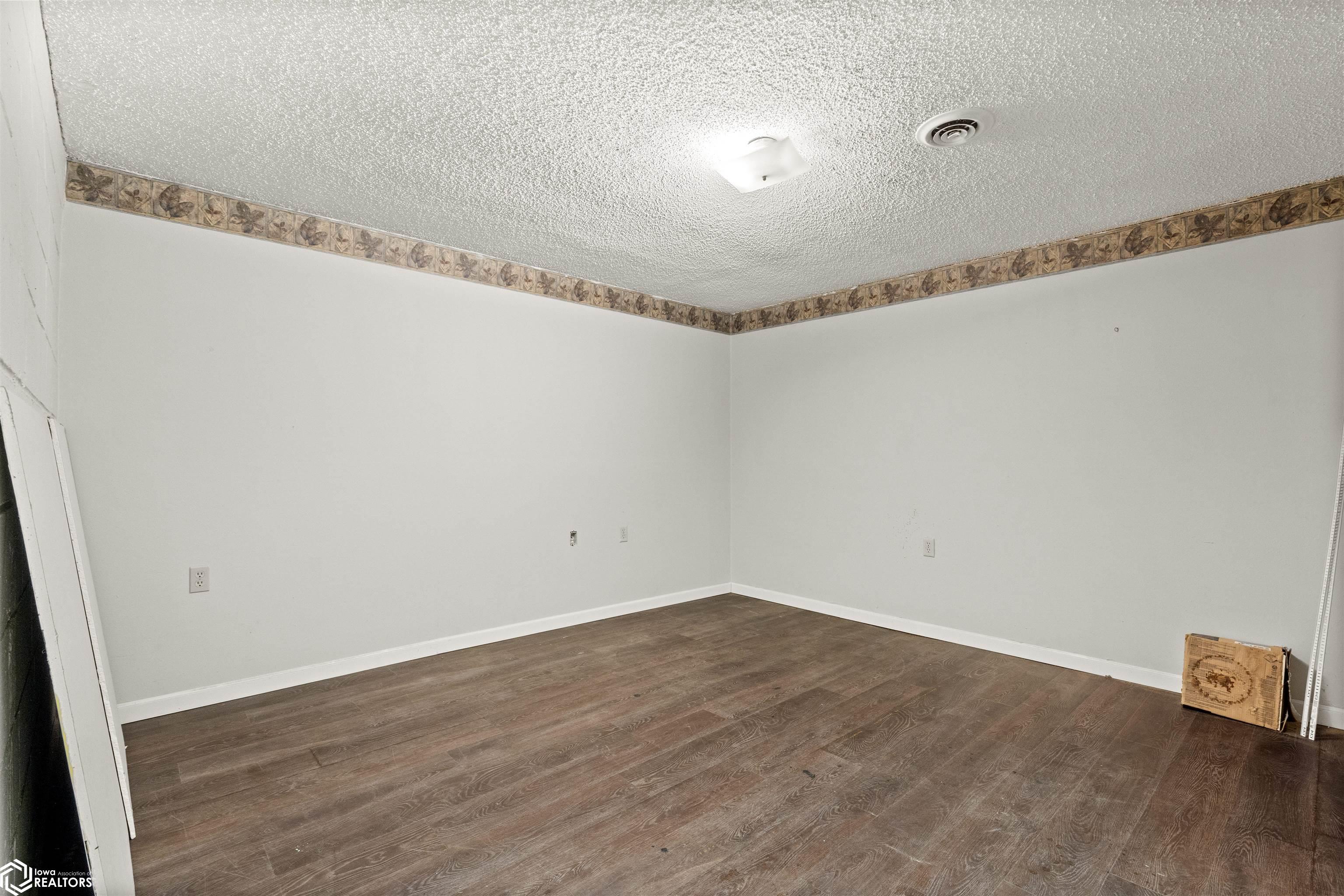 2411 160th Street, Mount Union, Iowa image 29