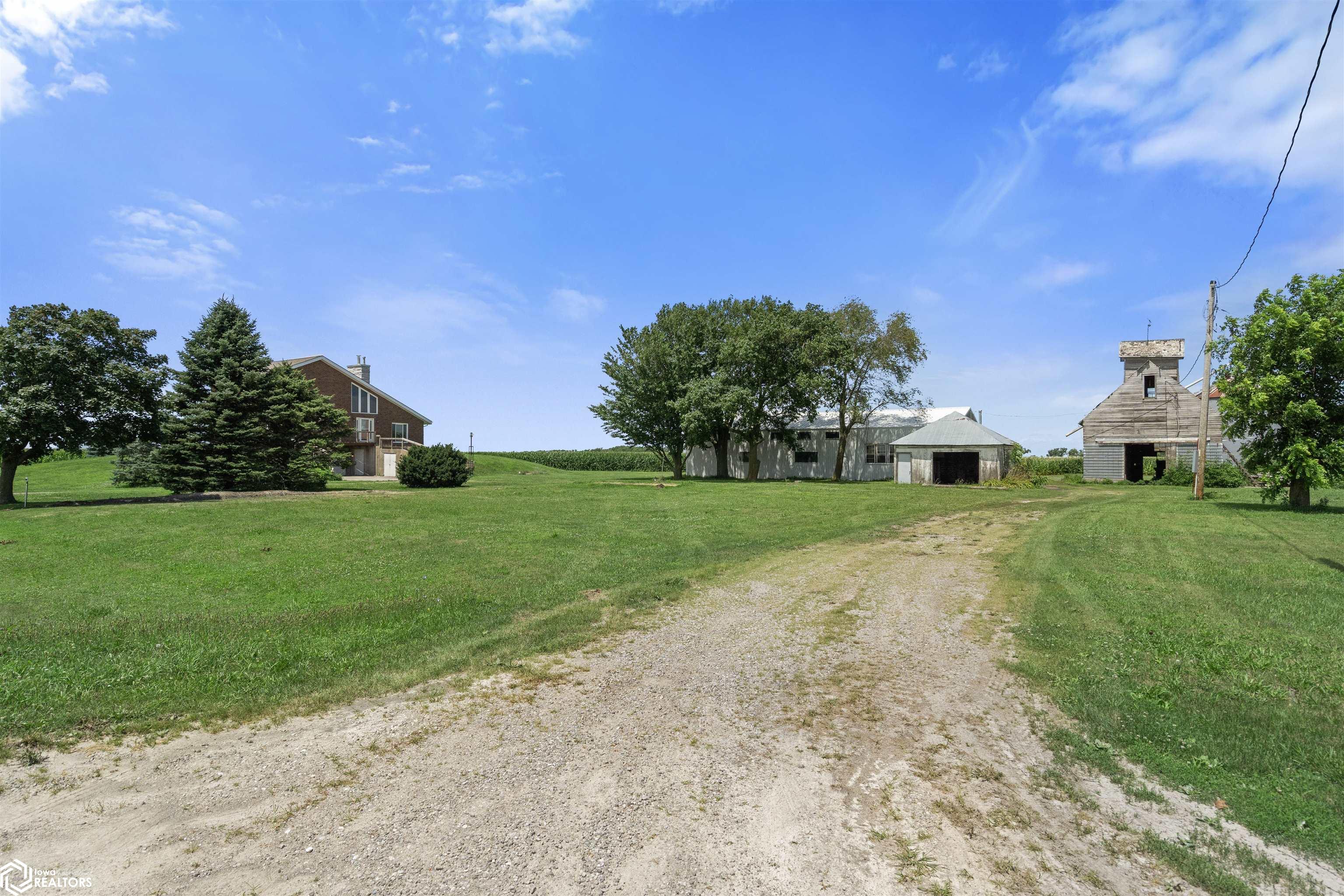 2411 160th Street, Mount Union, Iowa image 38