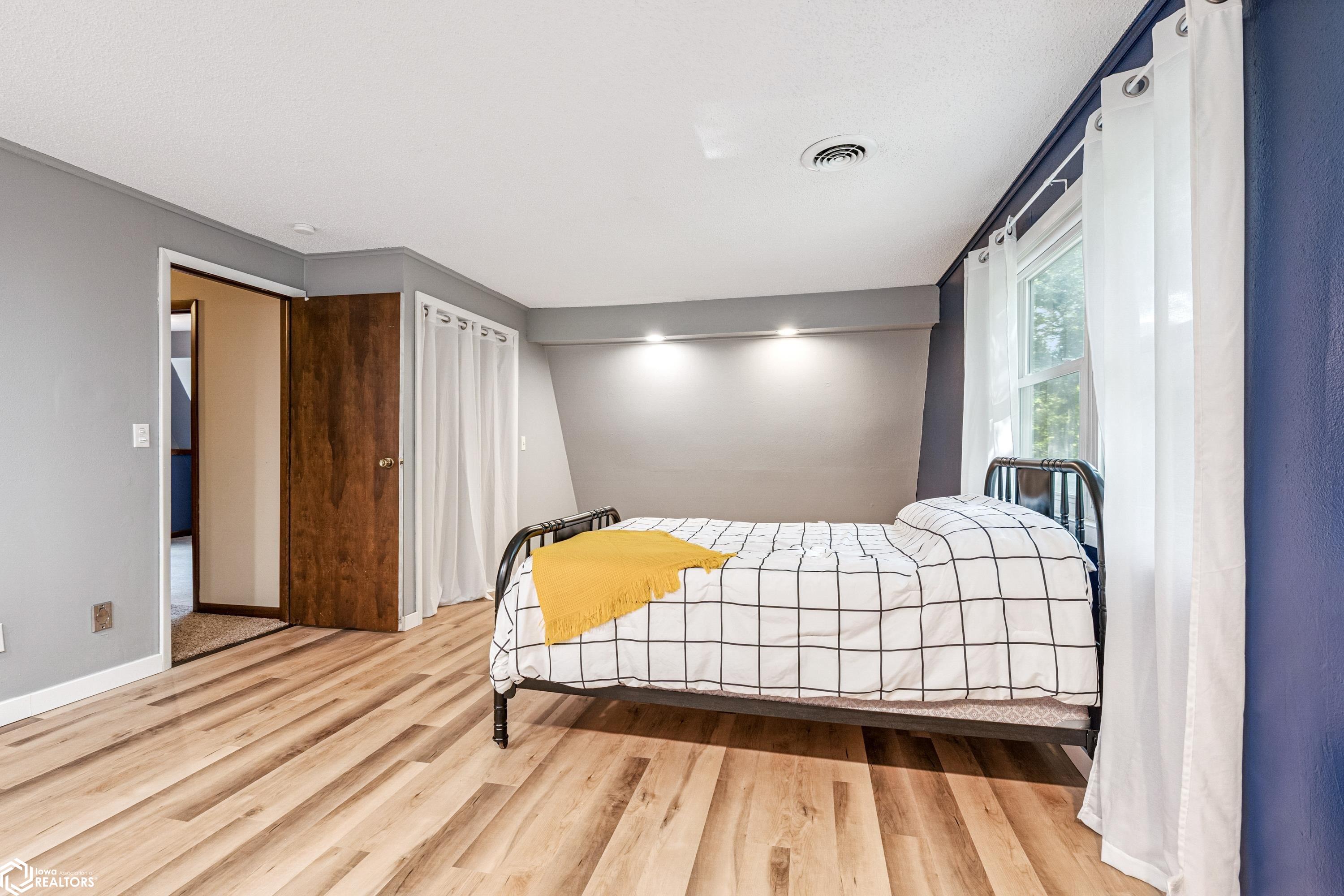 10552 Rolling Hills Drive, Burlington, Iowa image 28