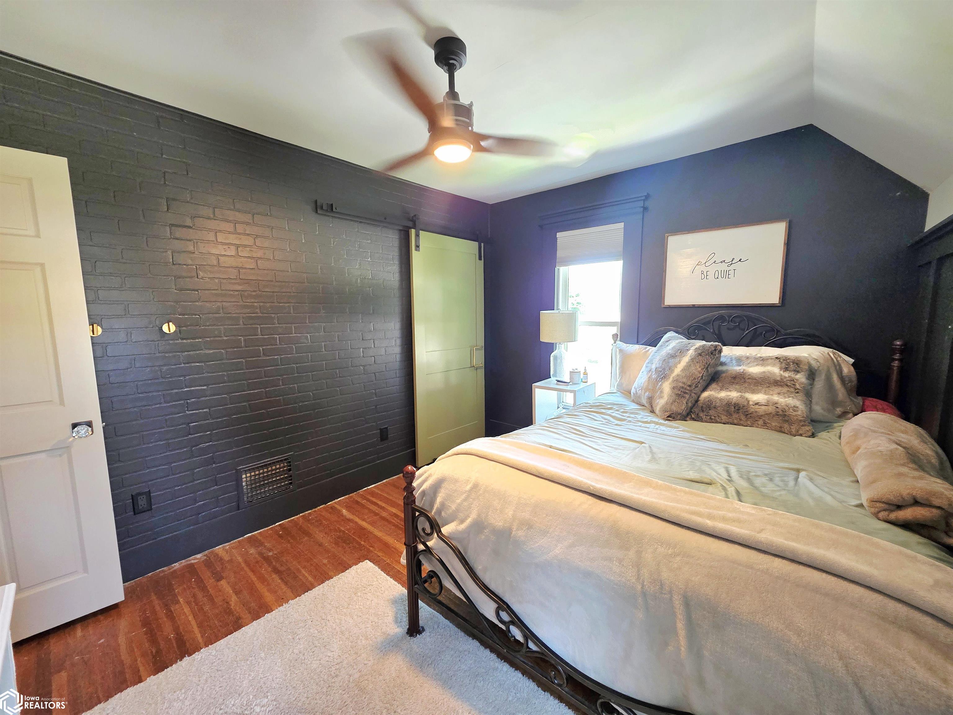 682 3rd Street, Mason City, Iowa image 21