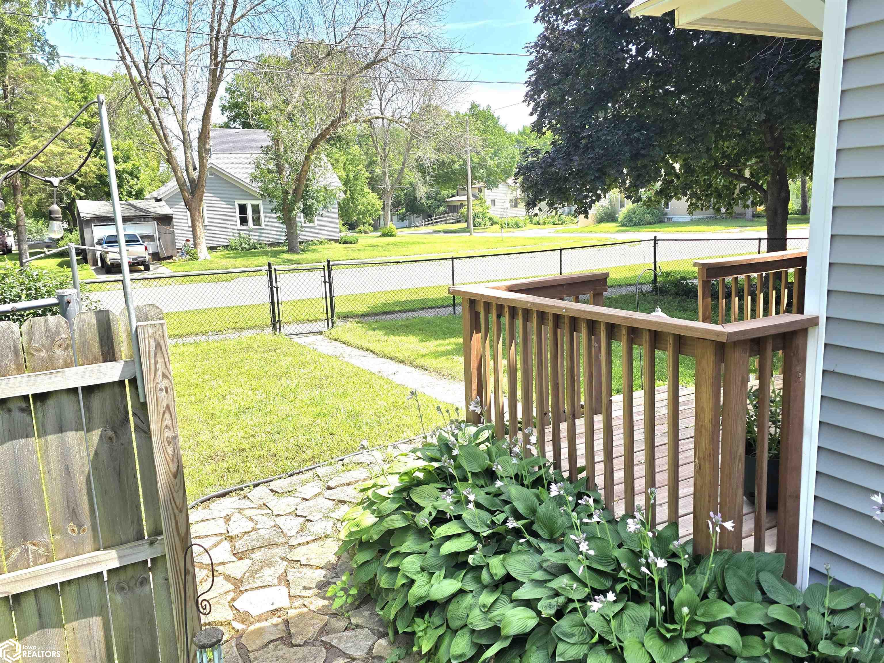 682 3rd Street, Mason City, Iowa image 31