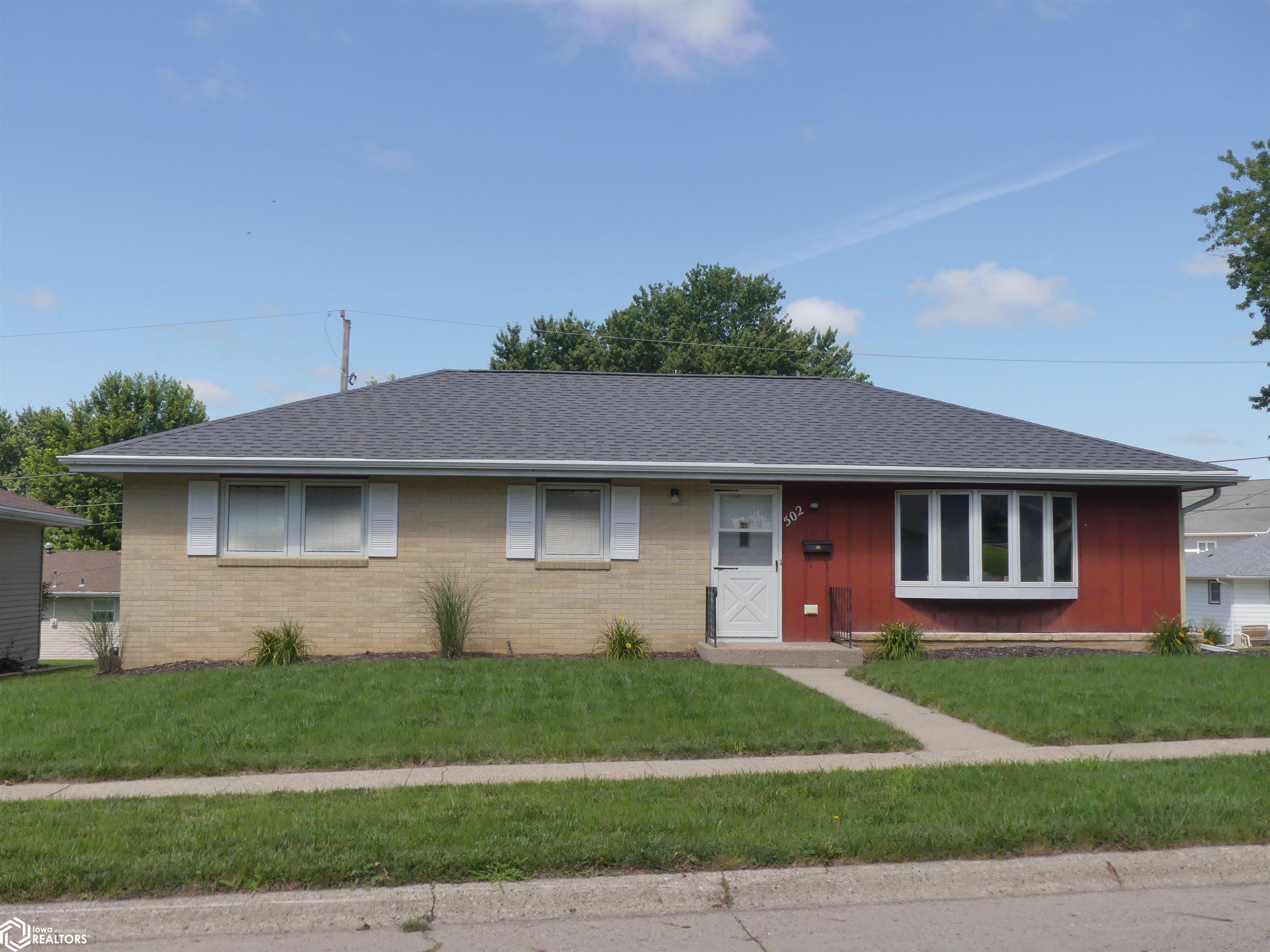 502 S Walnut Street, Carroll, Iowa image 1