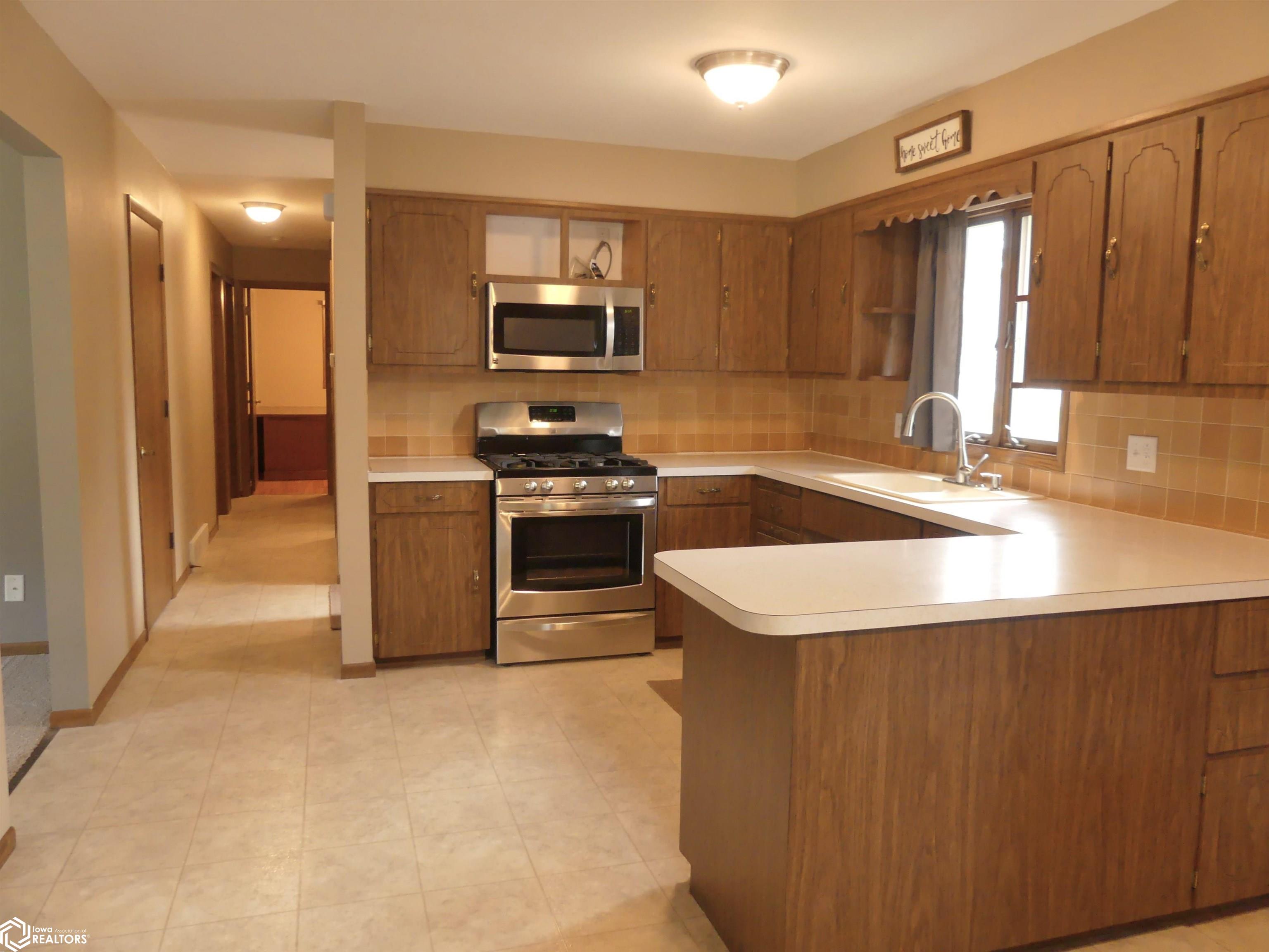 502 S Walnut Street, Carroll, Iowa image 15
