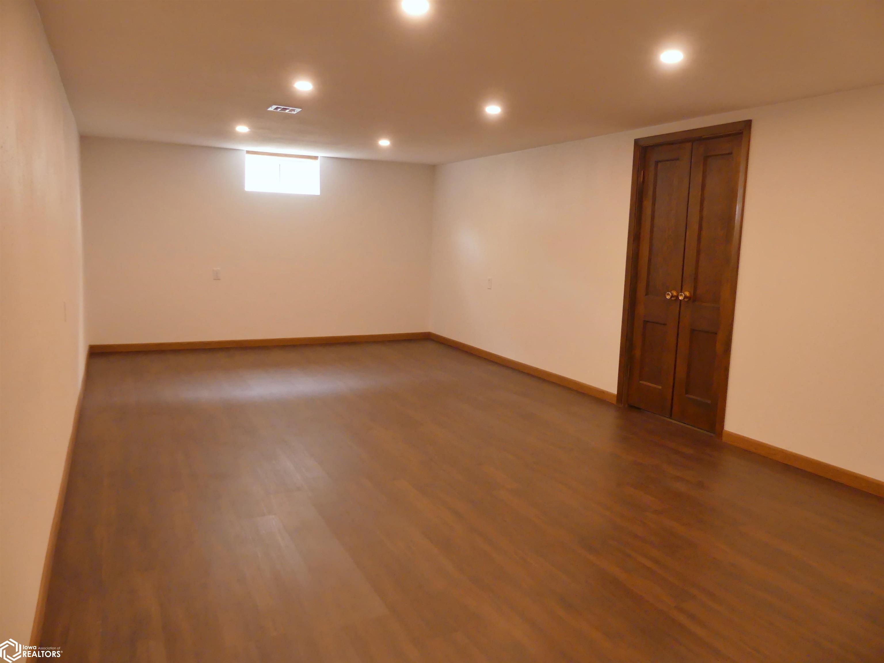 502 S Walnut Street, Carroll, Iowa image 33