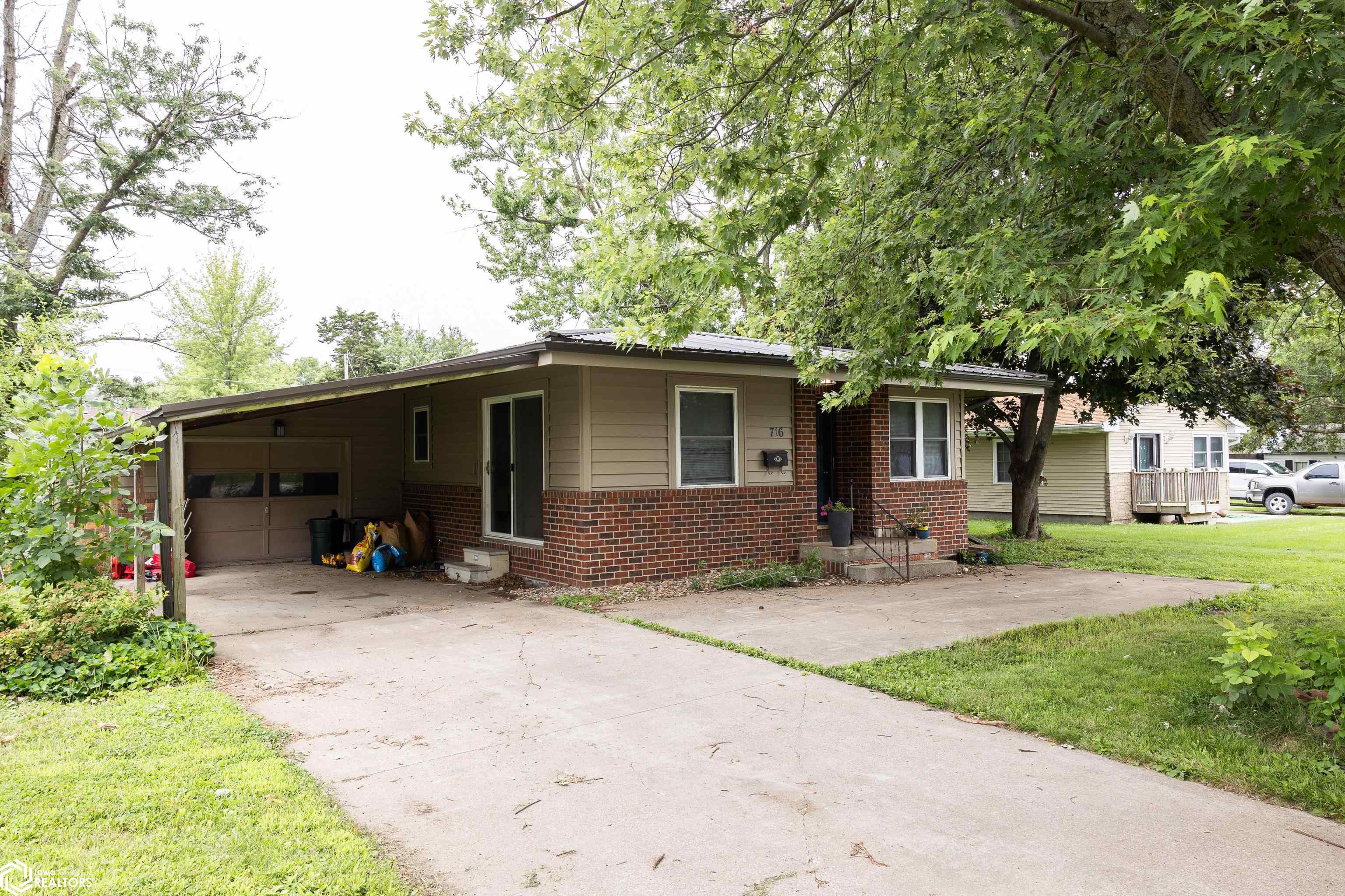 716 Ilion Avenue, Chariton, Iowa image 12