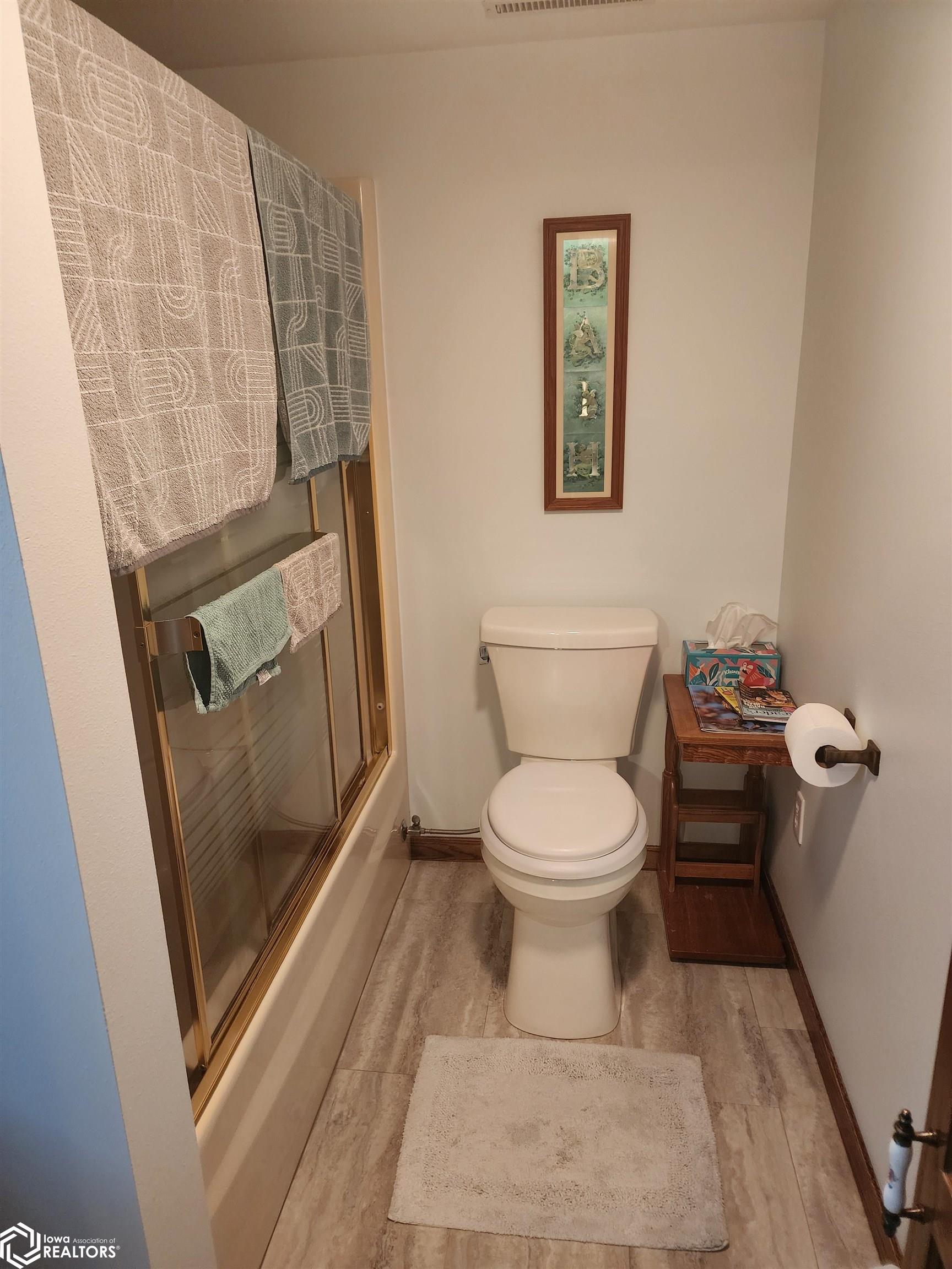 908 N Wooster Street, Algona, Iowa image 11
