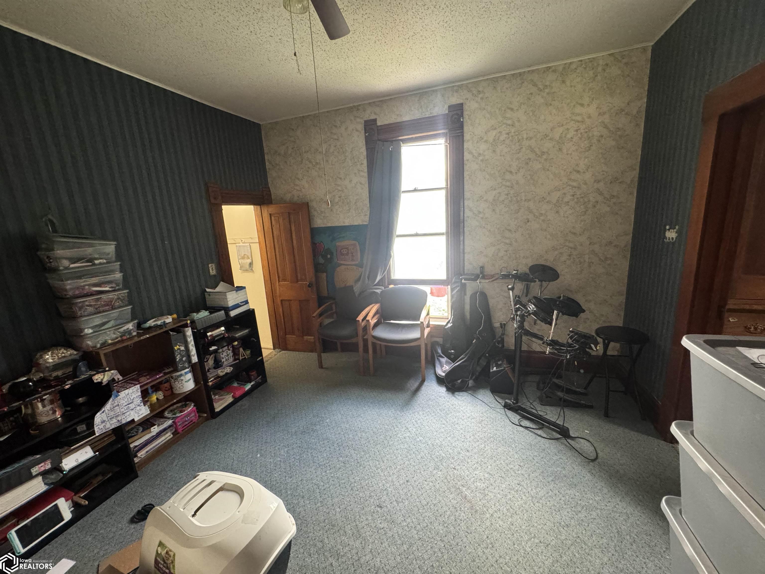411 E Division Street, Orient, Iowa image 15