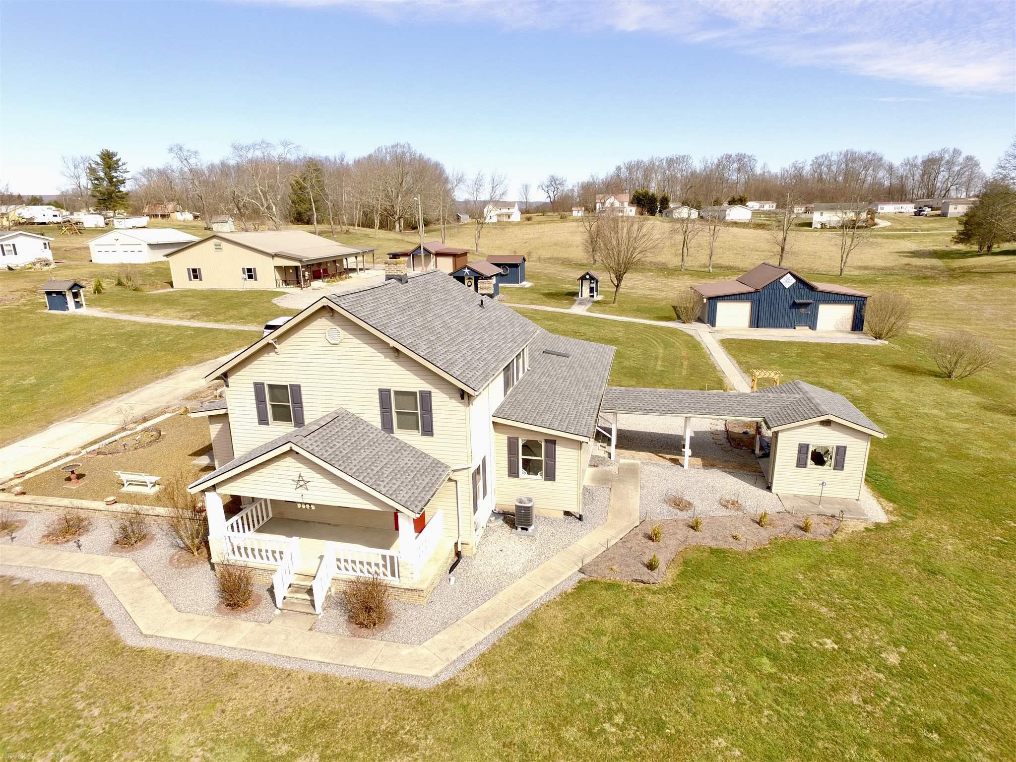 Rural Retreat in Wythe County Berkshire Hathaway HomeServices Mountain
