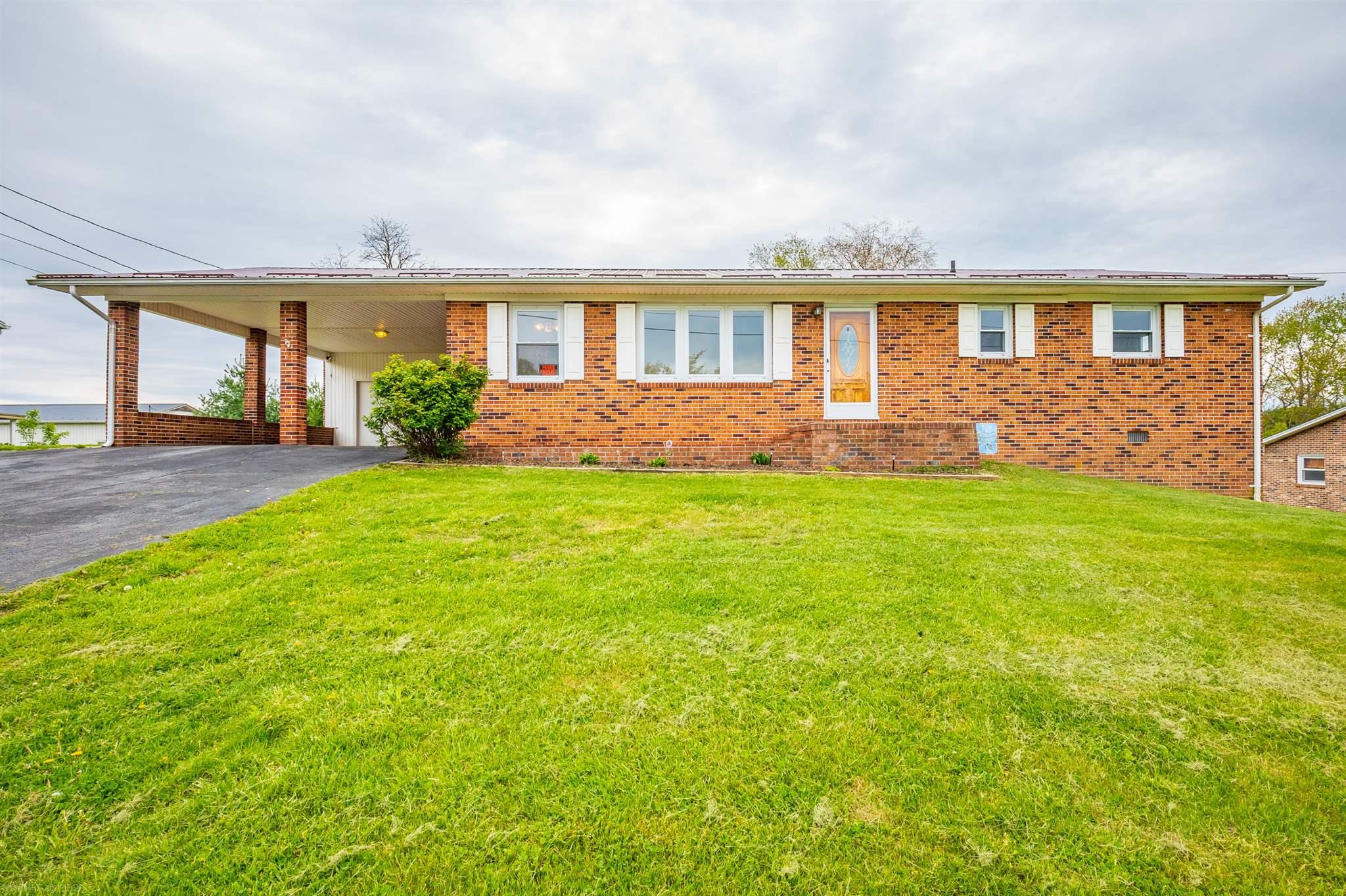 Marion, Virginia 218 N Overlook Drive, Marion, VA Residential For Sale