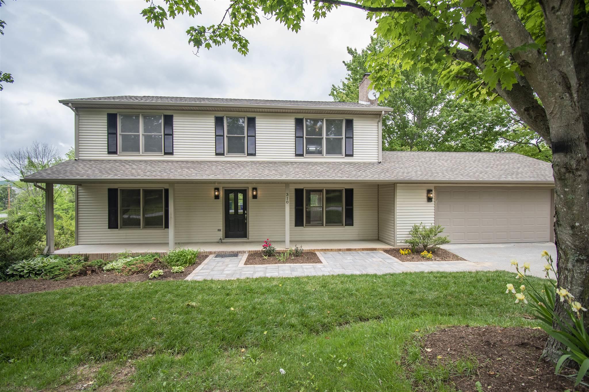 Blacksburg Homes For Sale from 300,000 to 500,000