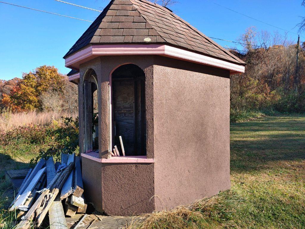 This is an undeveloped single family lot that has soil work done for the installation of a 2 bedroom septic. Zoning will allow for single wide trailer or doublewide. Public water is at the street, but would be purchasers responsibility to bring to this lot. Deeded easement (right of way) to property on paved road inside of the left side of the boundary line. Current Septic construction permit valid through July 4, 2023 that is transferrable until expired.
