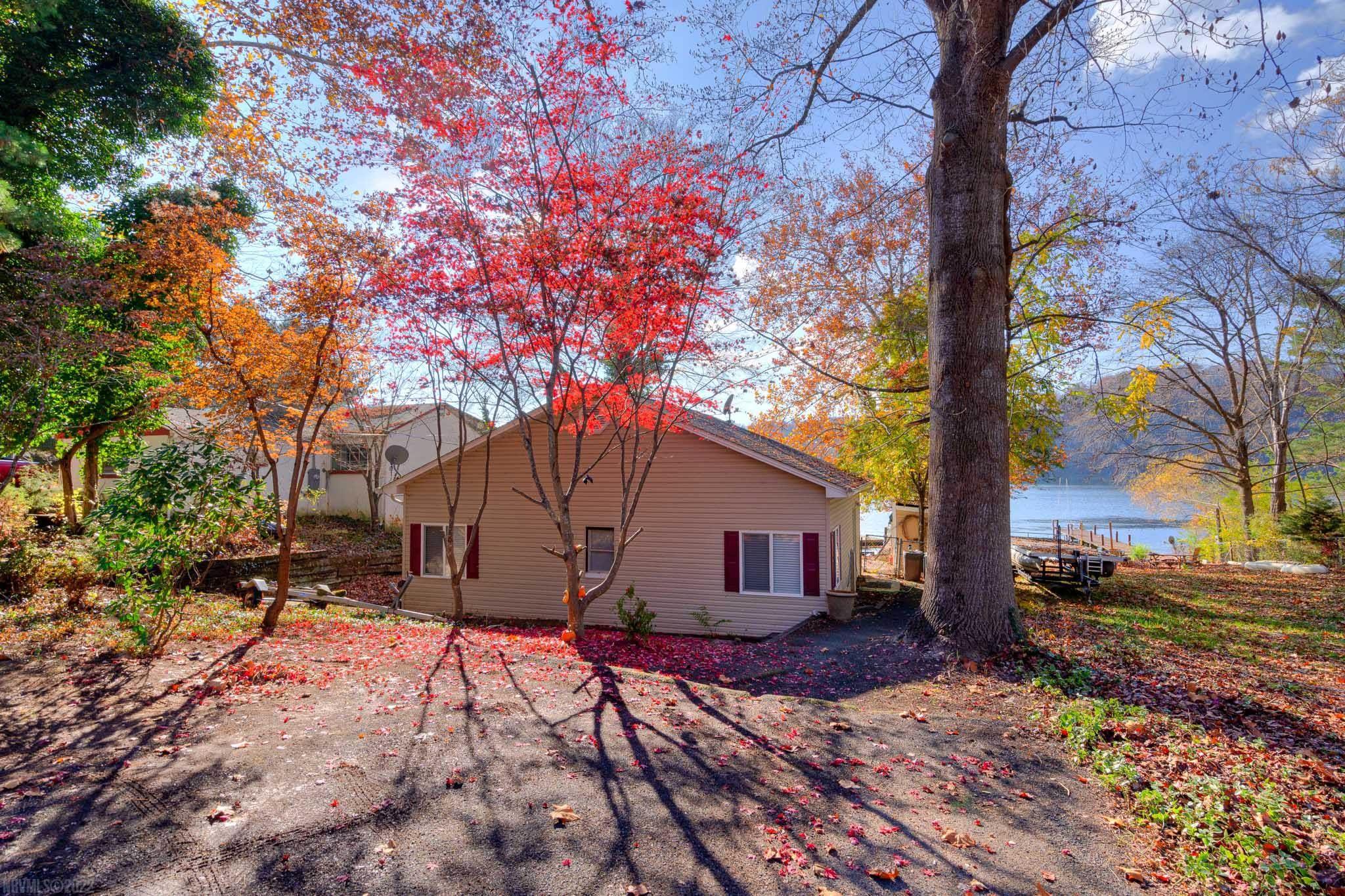 Claytor Lake Homes For Sale