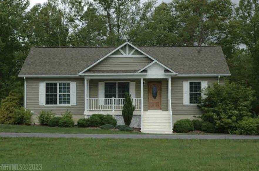 Come be the proud owner of one of the first homes constructed in The Cedars! With views that make you stop in your tracks as you walk down to the neighborhood playground or community pavilion, you feel the beauty of the mountains! The Cedars offers 20+ acres of common land with two picnic shelters, walking trails, and playground to make this 3 bedroom home the best place to enjoy nature and amenities within walking distance from your front door!
