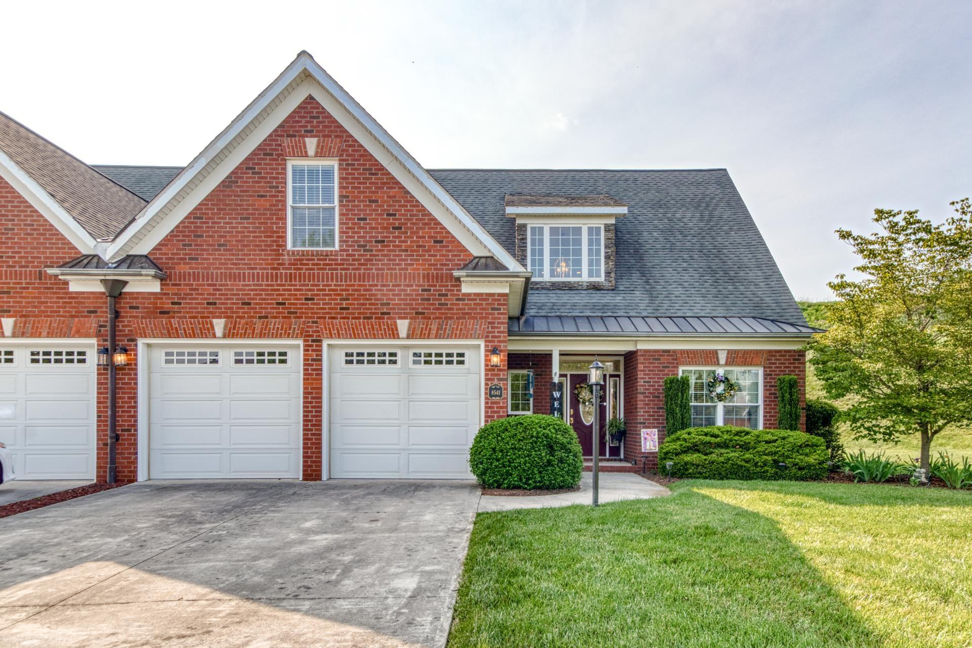 8541  Whistling Straits Drive