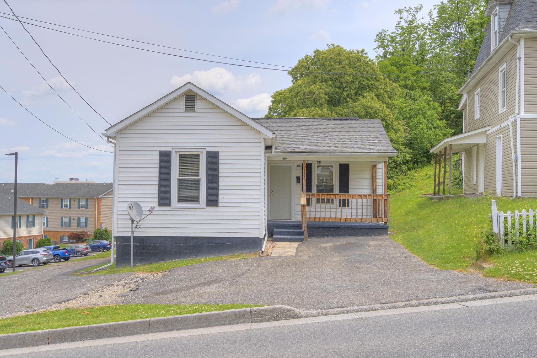 Attention investors! Presenting an excellent investment opportunity that has a strong rental history. 619 Second Avenue is located within 1.5 blocks walking distance to Radford University and provides a steady income stream. Property is rented for the next 2024-2025 school year beginning on May 24th, 2024. Call today for a showing!