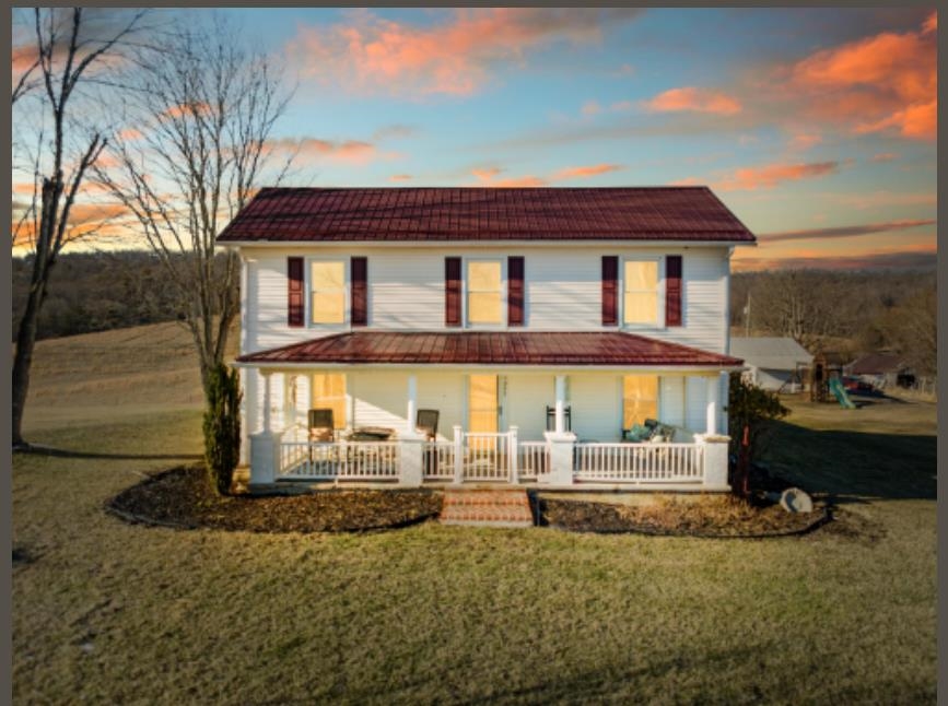 Amazing 4 Bedroom 2 Bath Farmhouse Only 6 Minutes to Auburn Schools!!!, The house  has been totally Remodeled. The Home Offers a Great Floor Plan with the Living Room, Kitchen Dining Room, Laundry Room, Bedroom and a Full Bath with a Tile Walkin Shower on the Main Level. Upstairs there are 3 Big Bedrooms and another Full Bathroom with a Tub. There is a Nice Covered Concrete Front Porch and a Big Covered back Porch. The home sits on a Half acre Lot that is Flat. The Home has a Heat Pump and a Metal Roof. There is also a Nice Storage Building on the property. The home is Conveniently Located and is close to Riner. You have the perfect location for Country Living but Close to Town.